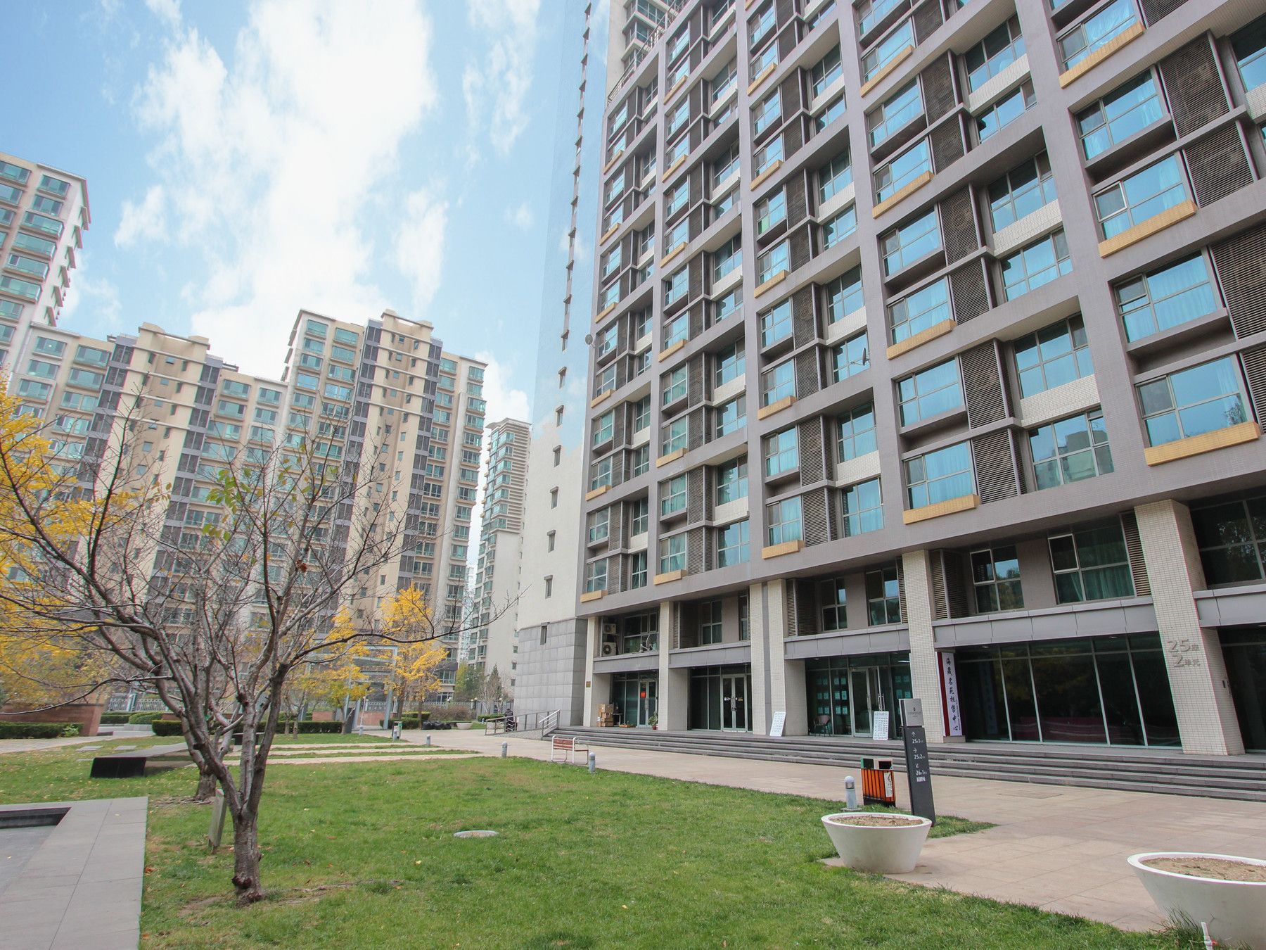 海晟名苑北区 environment