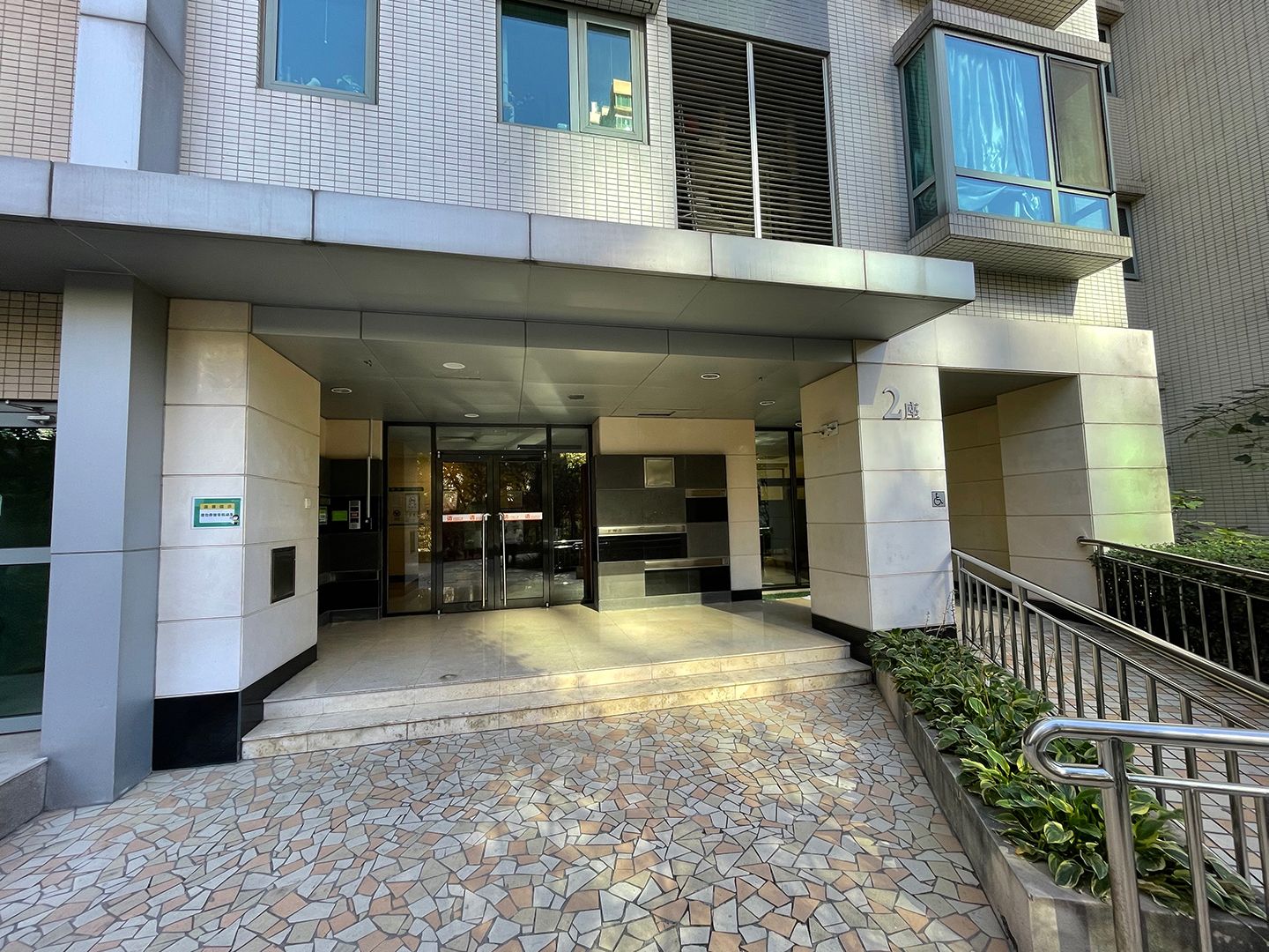 海晟名苑南区 environment