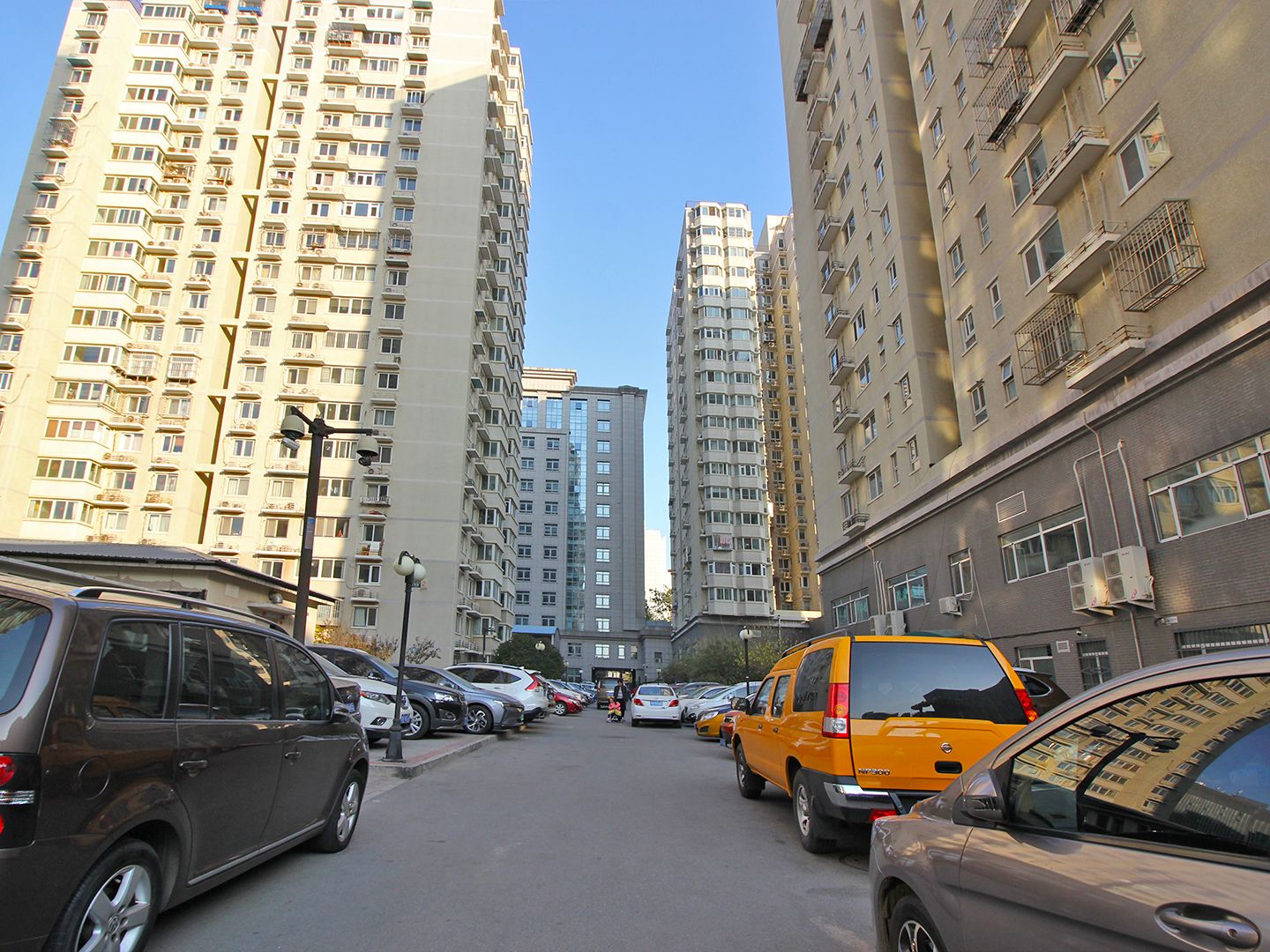 和平里中街3号院 environment