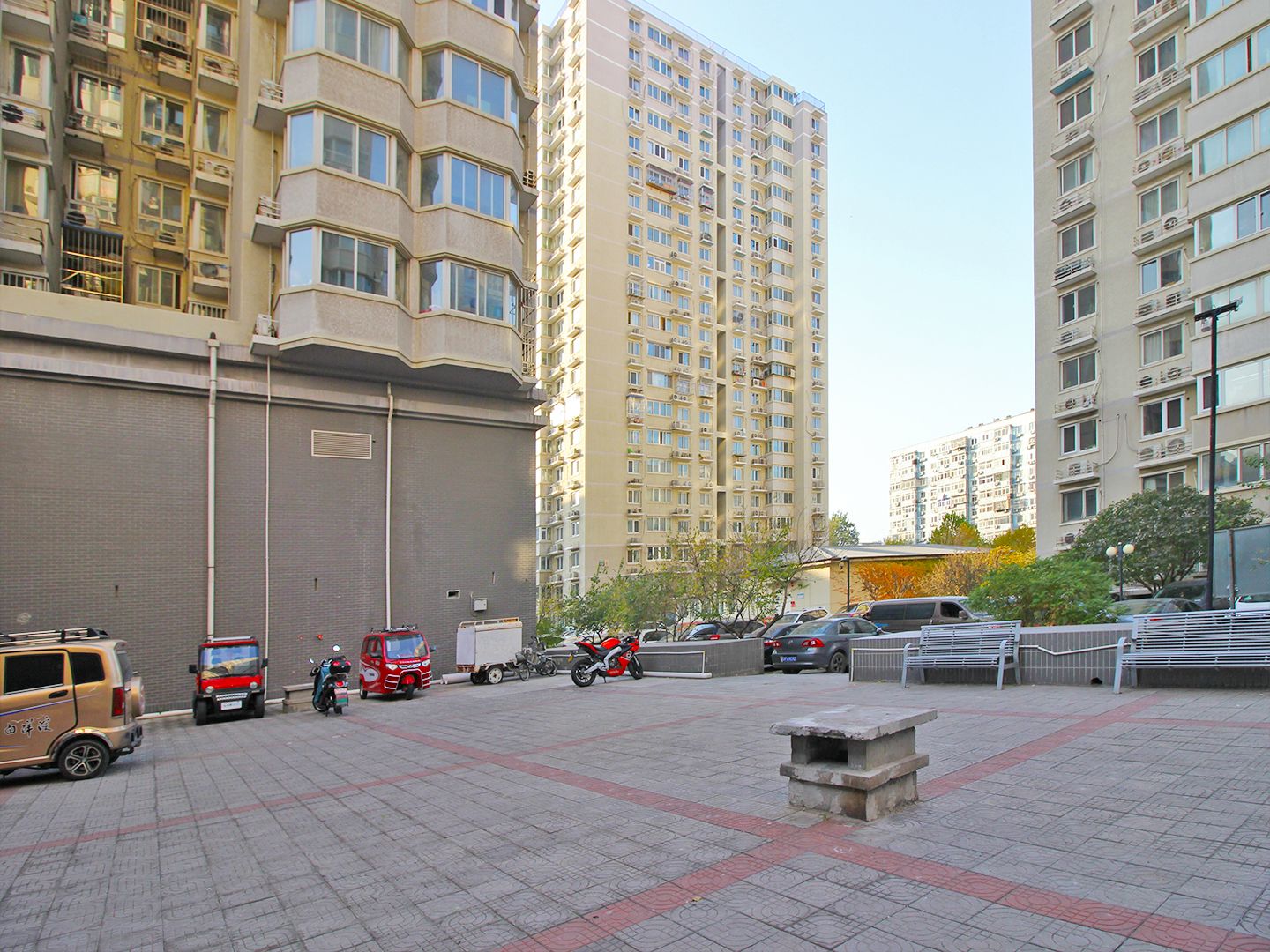 和平里中街3号院 environment