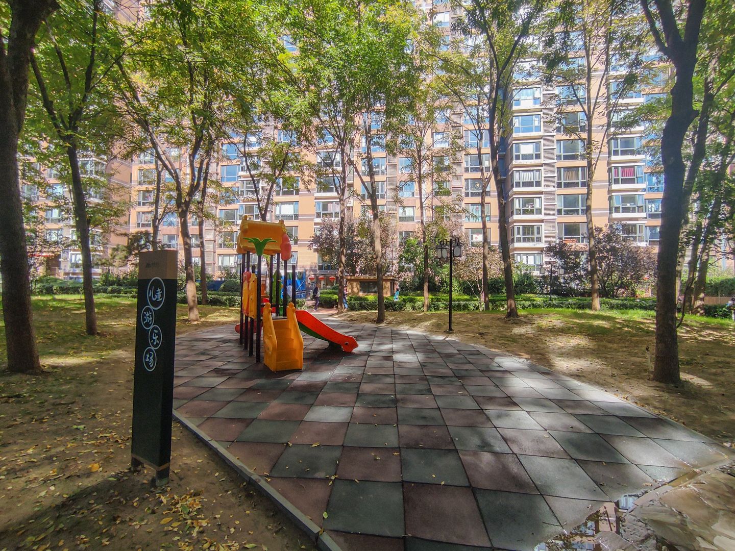 合生国际花园 environment