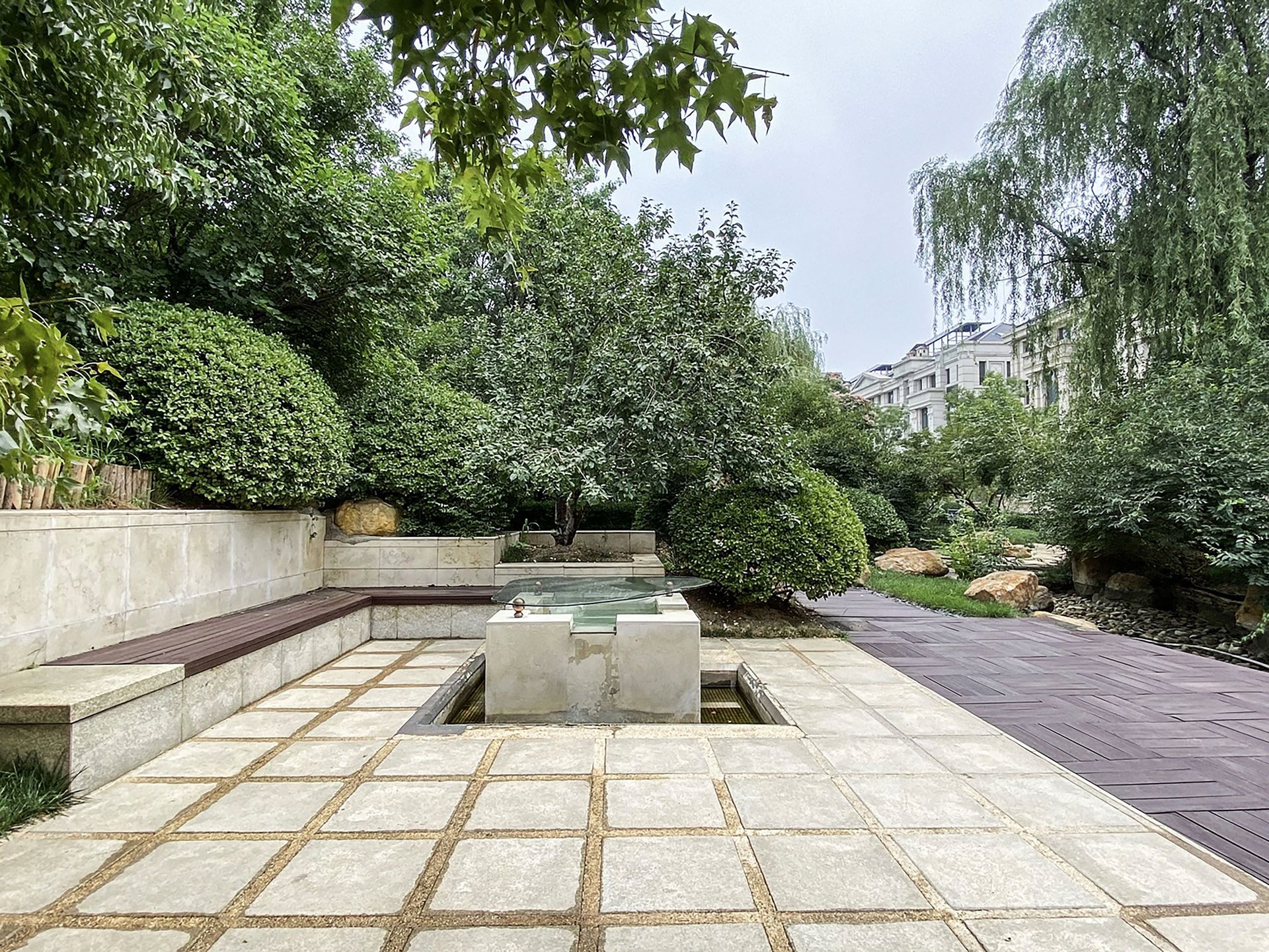 鸿坤林语墅 environment