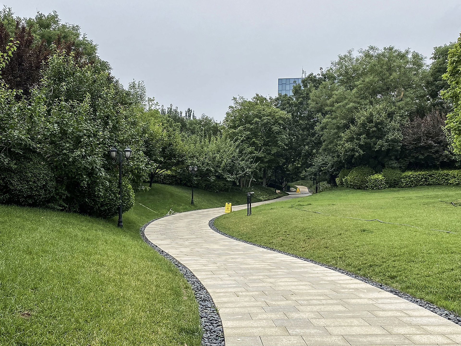 鸿坤林语墅 environment