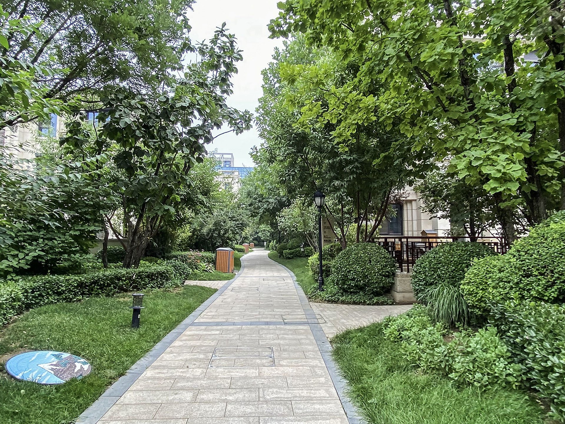 鸿坤林语墅 environment