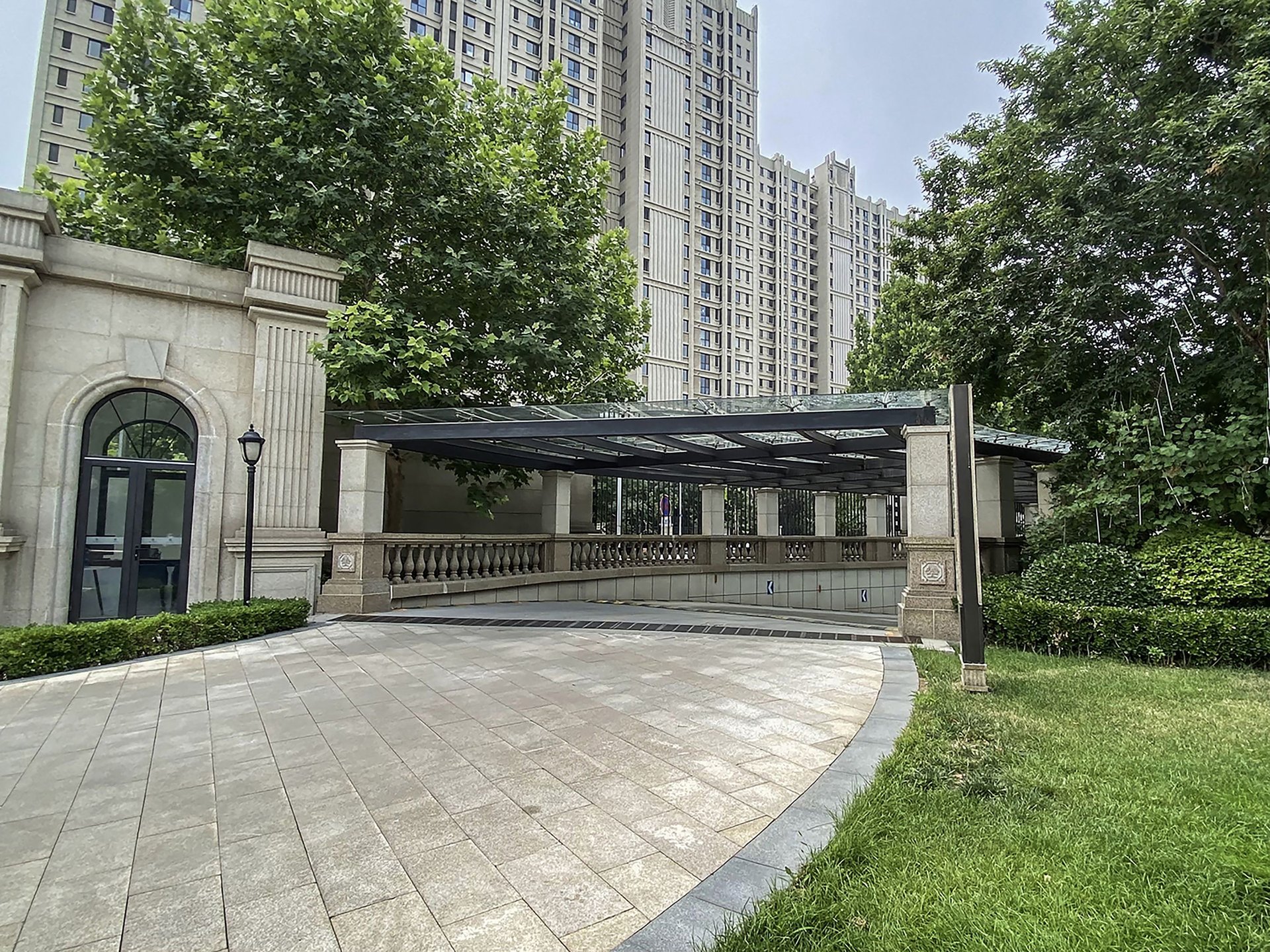 鸿坤林语墅 environment