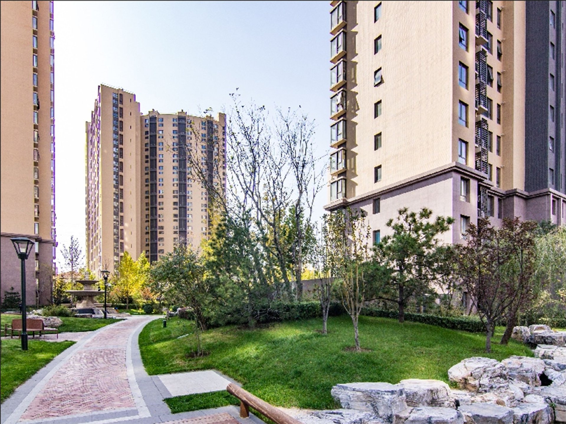 华贸城 environment