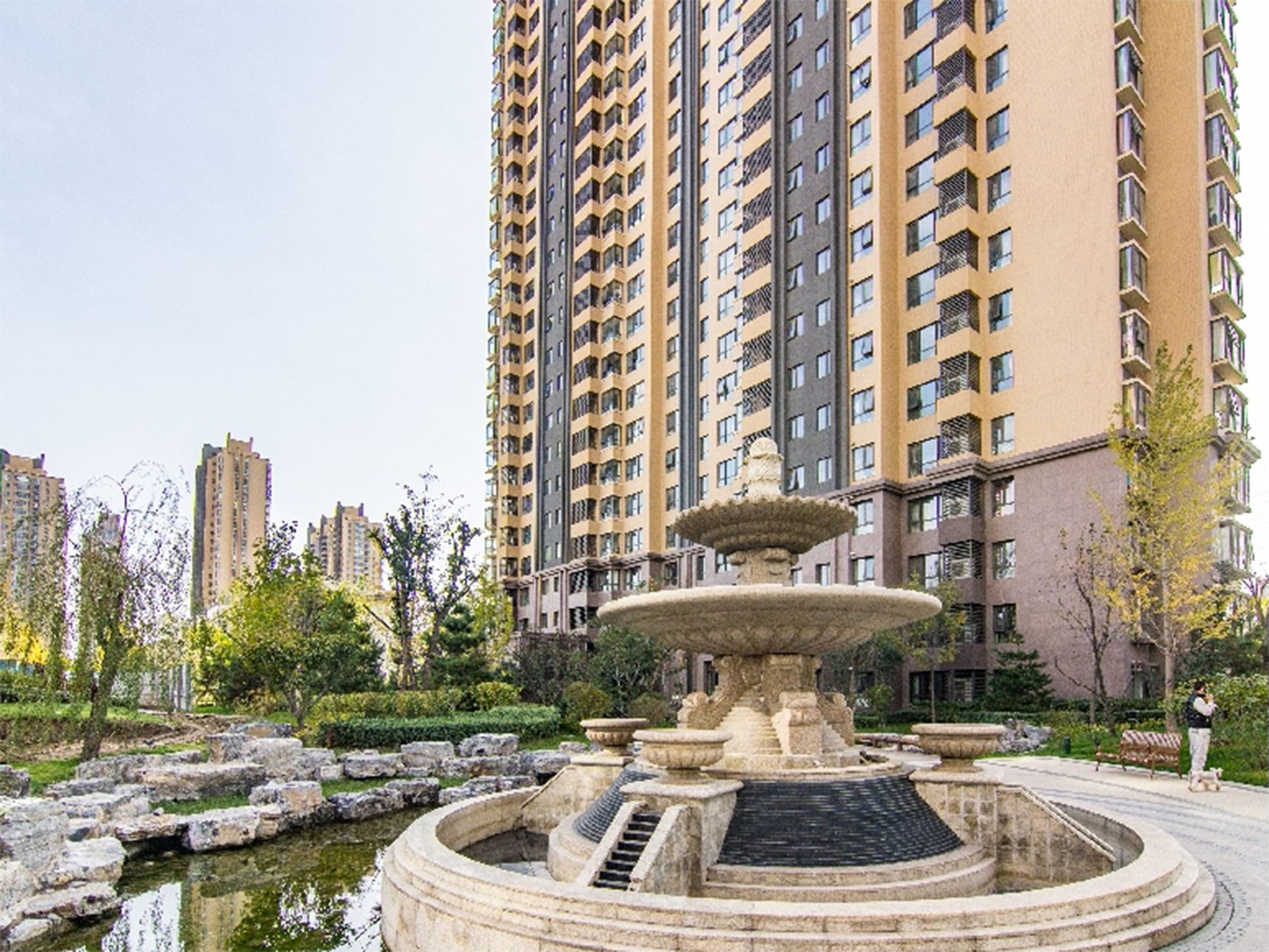 华贸城 environment