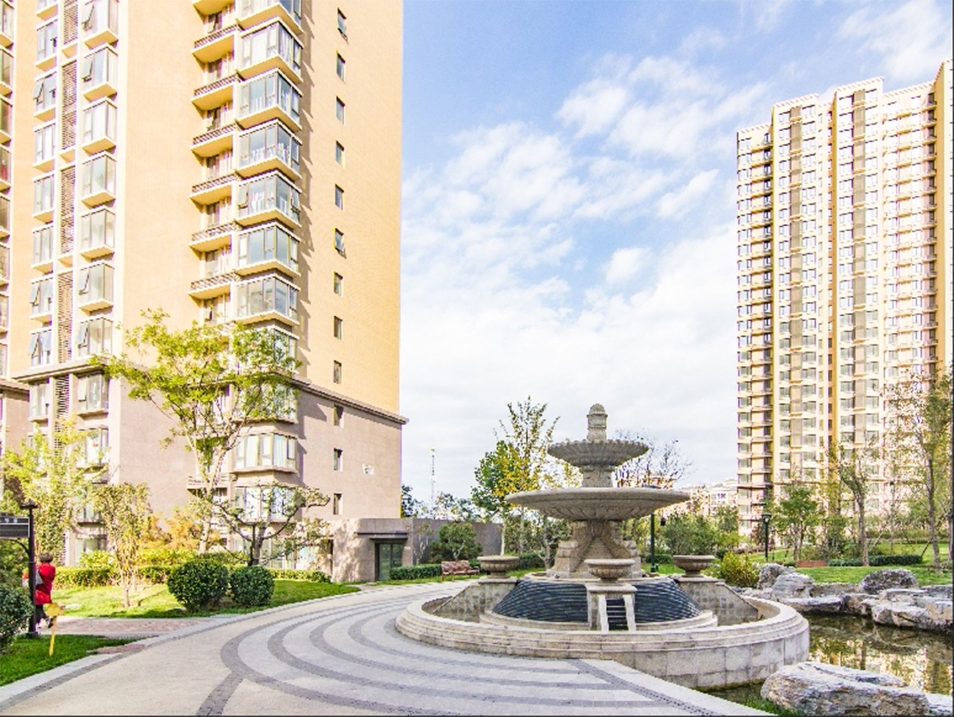 华贸城 environment