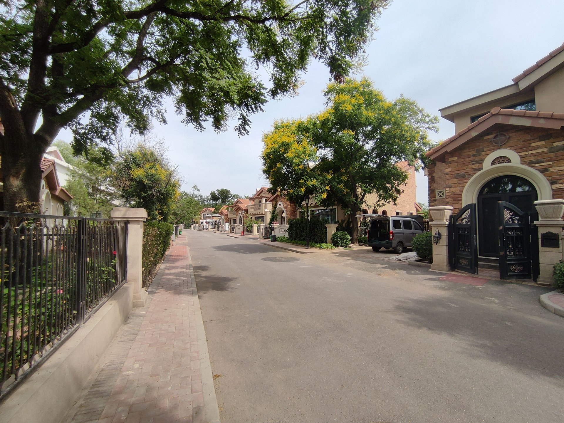 华润八号院 environment