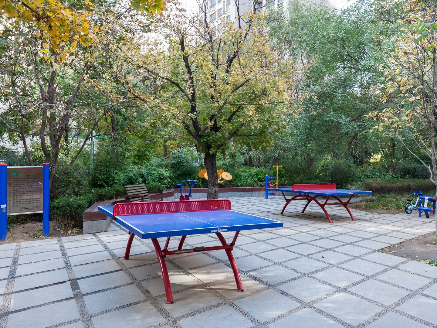 华业东方玫瑰A区 environment