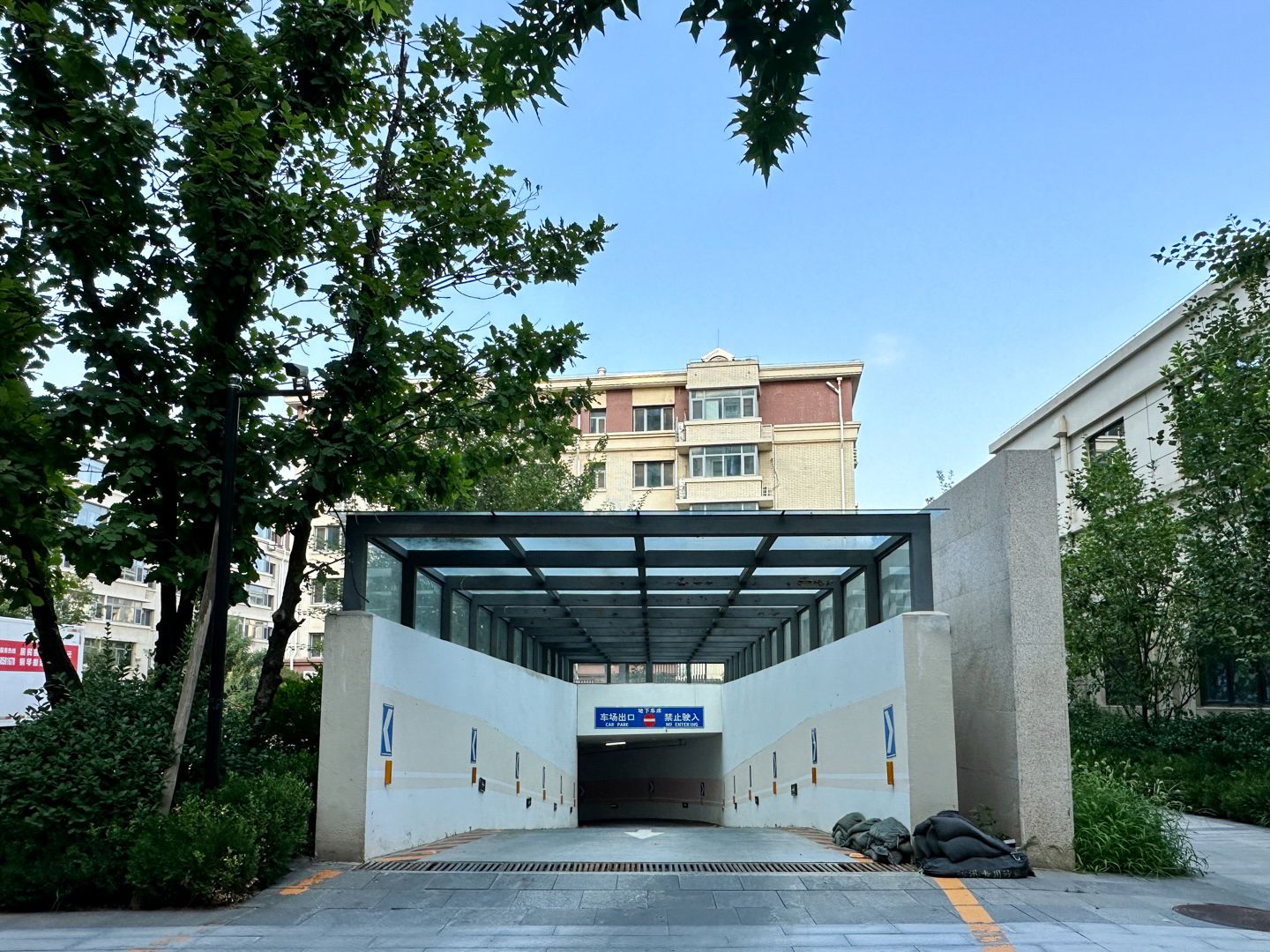 华业玫瑰东筑 environment