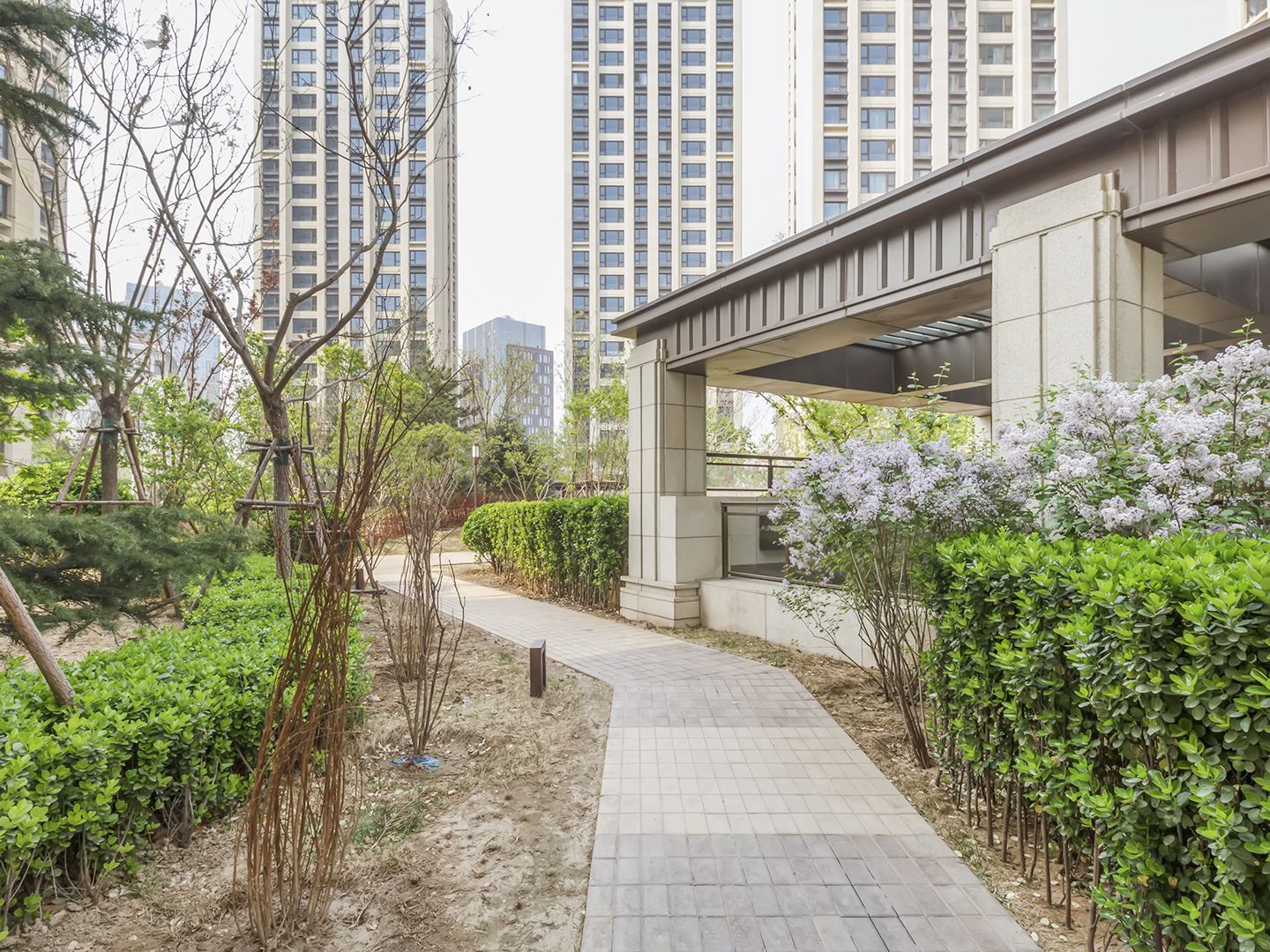 华远裘马四季 environment