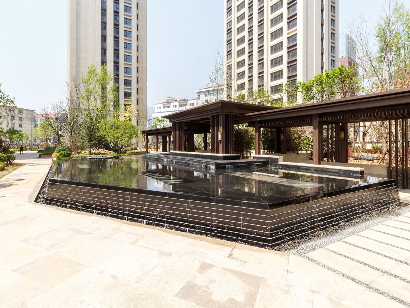 华远裘马四季 environment