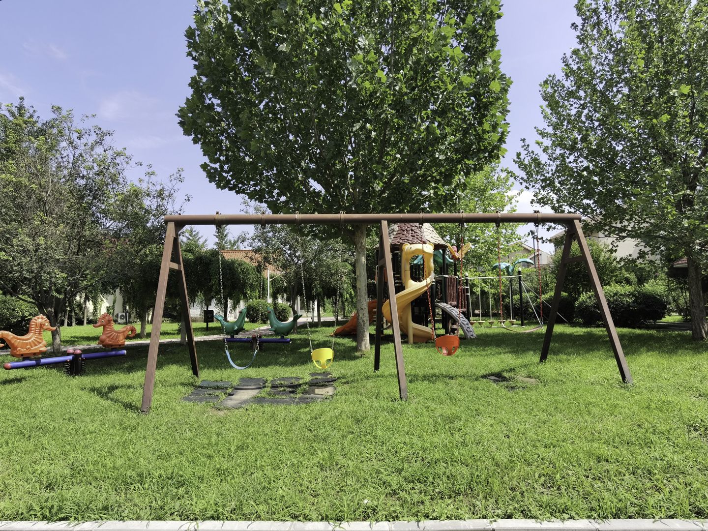 嘉浩别墅 environment