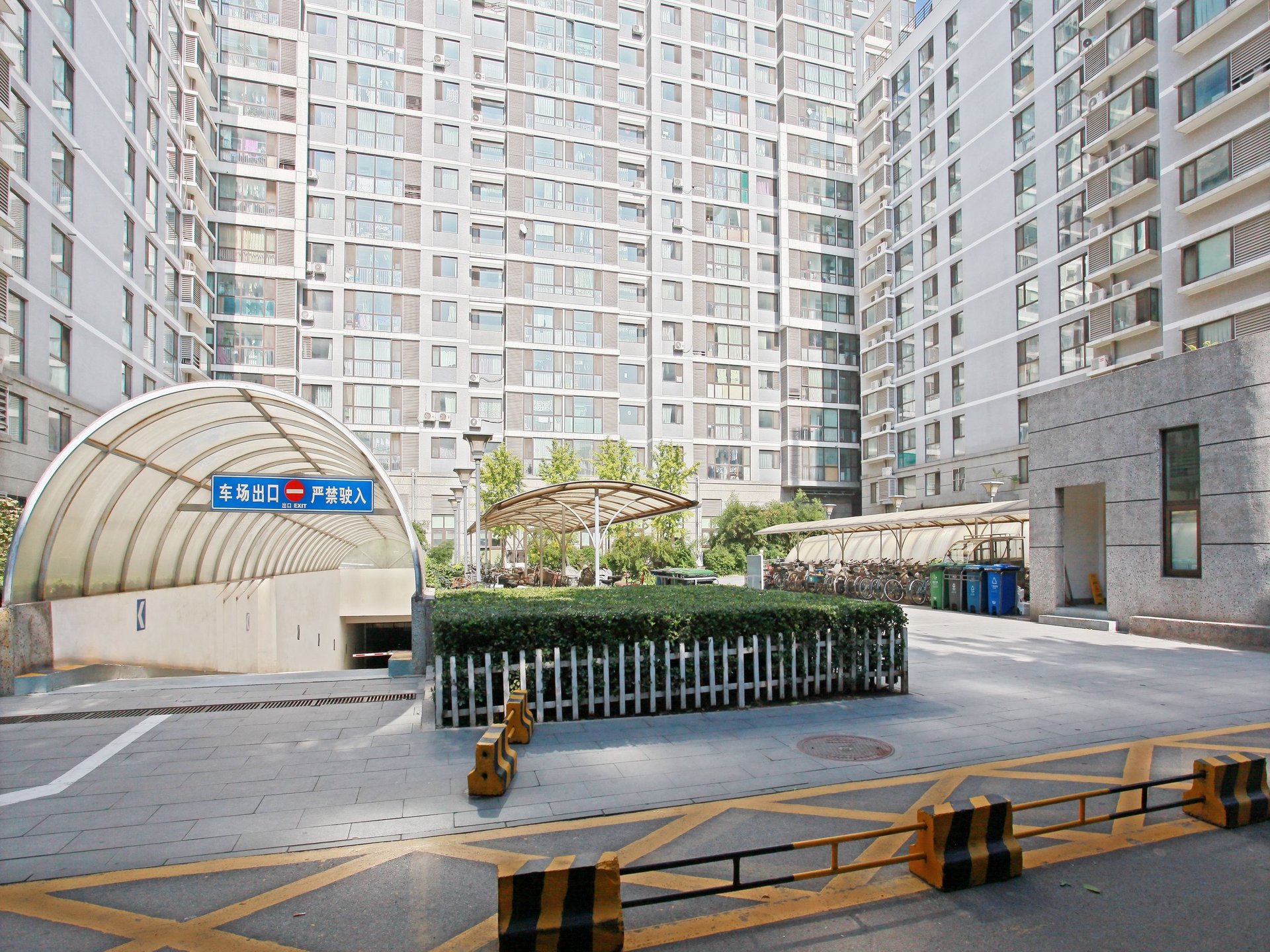 建设部大院 environment