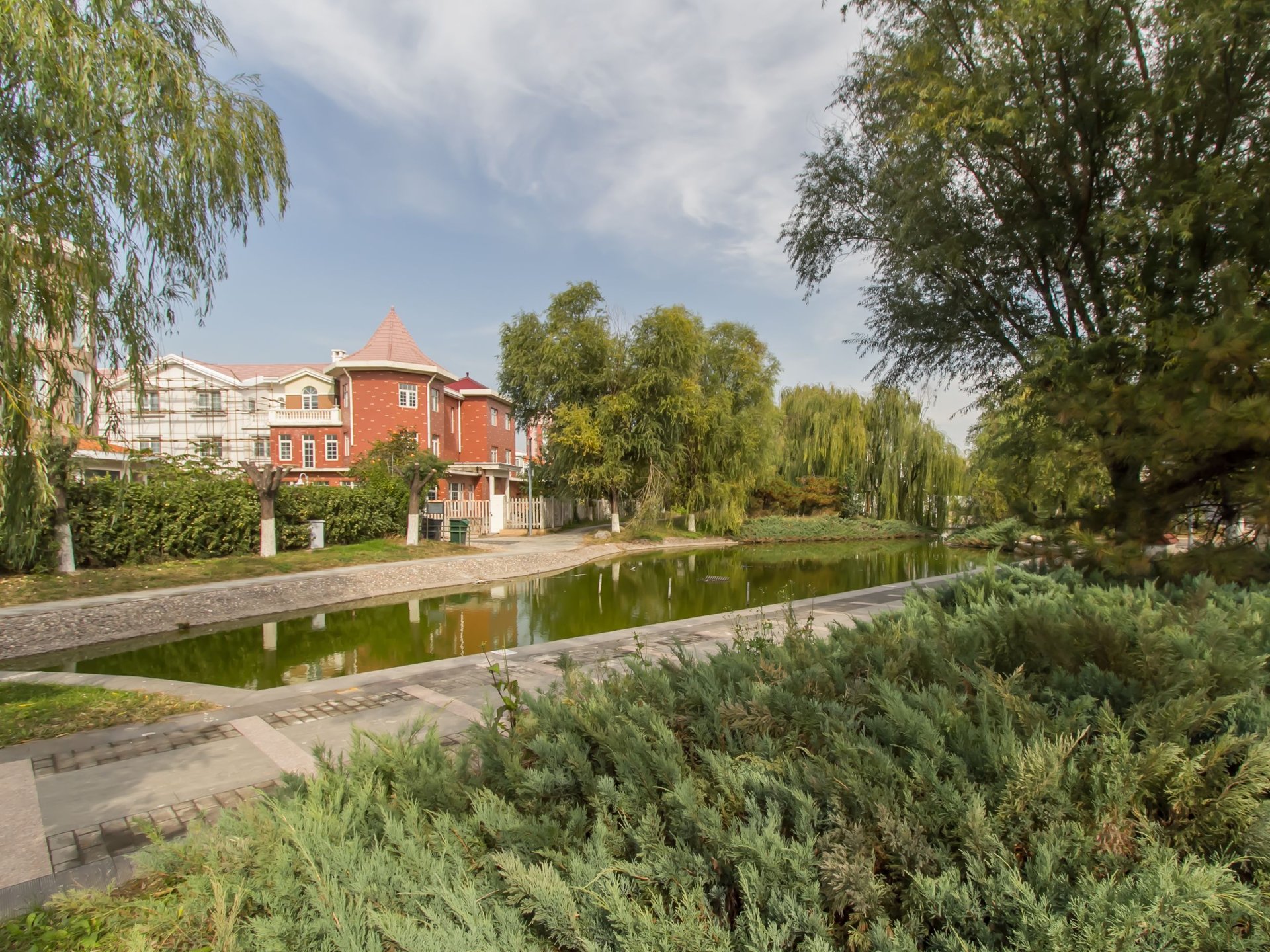 加州水郡一期 environment