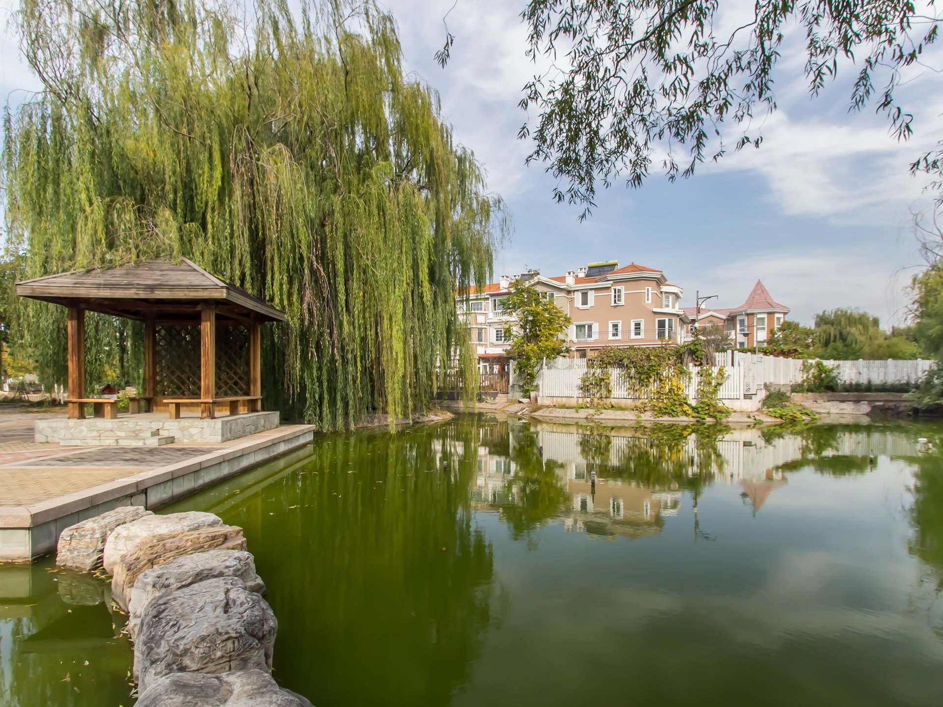 加州水郡一期 environment