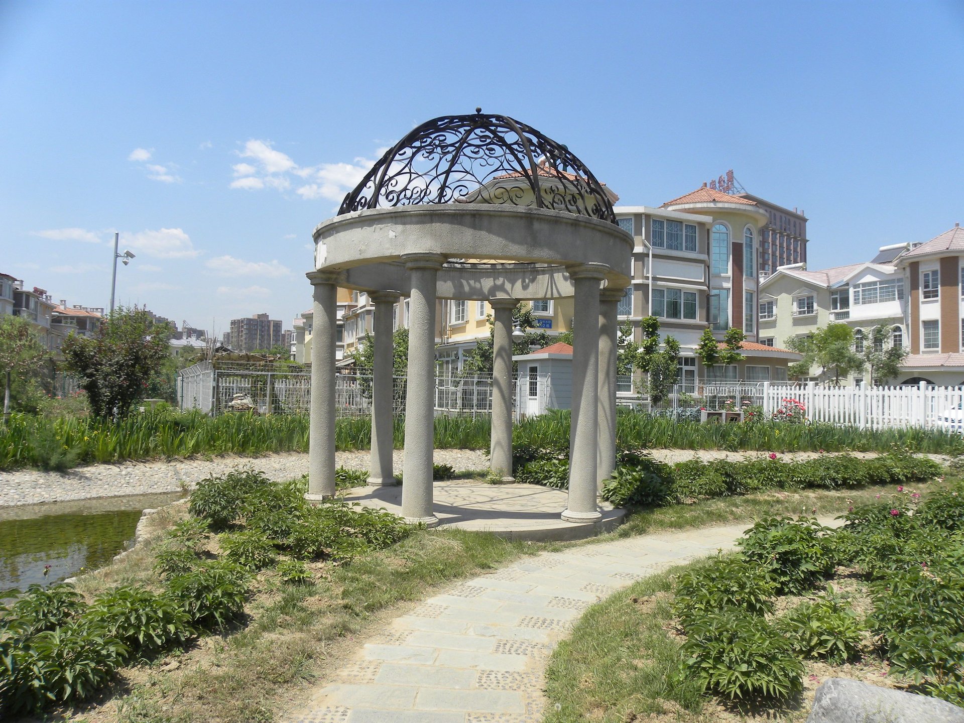 加州水郡一期 environment