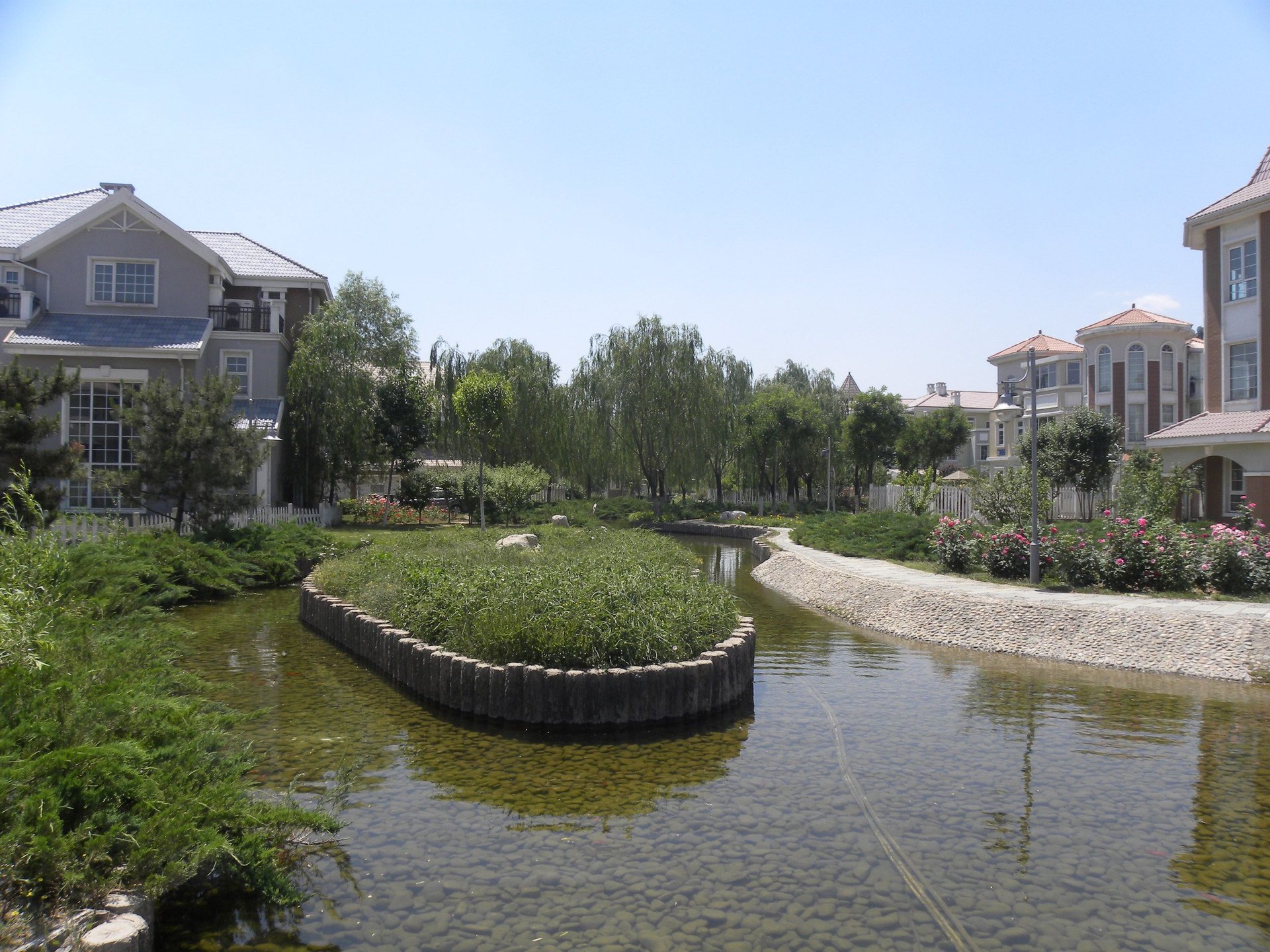 加州水郡一期 environment