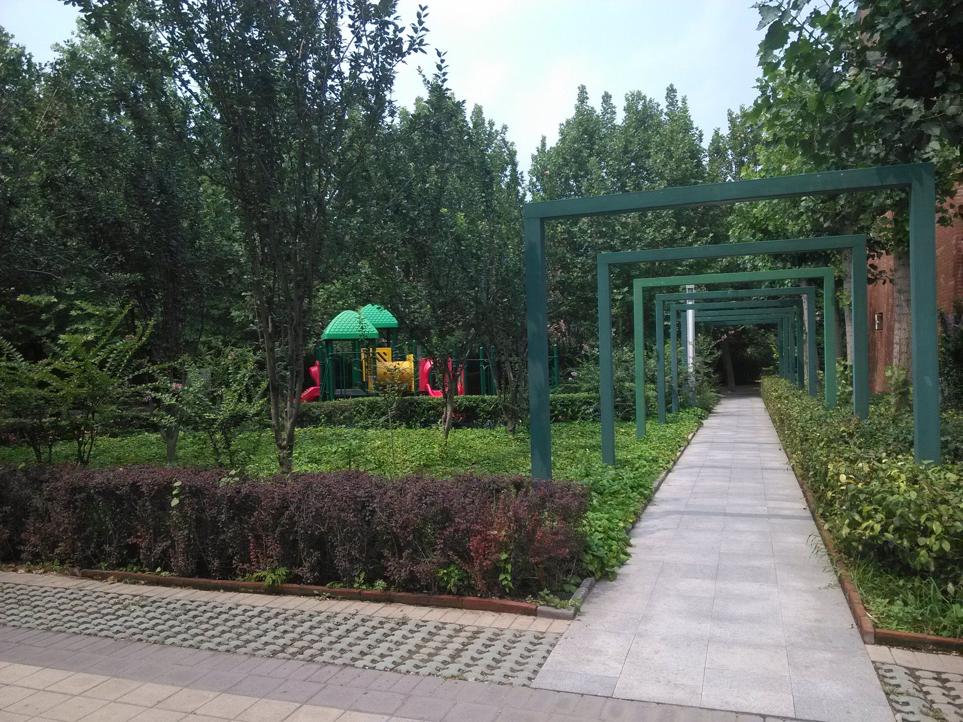 金地格林小镇 environment