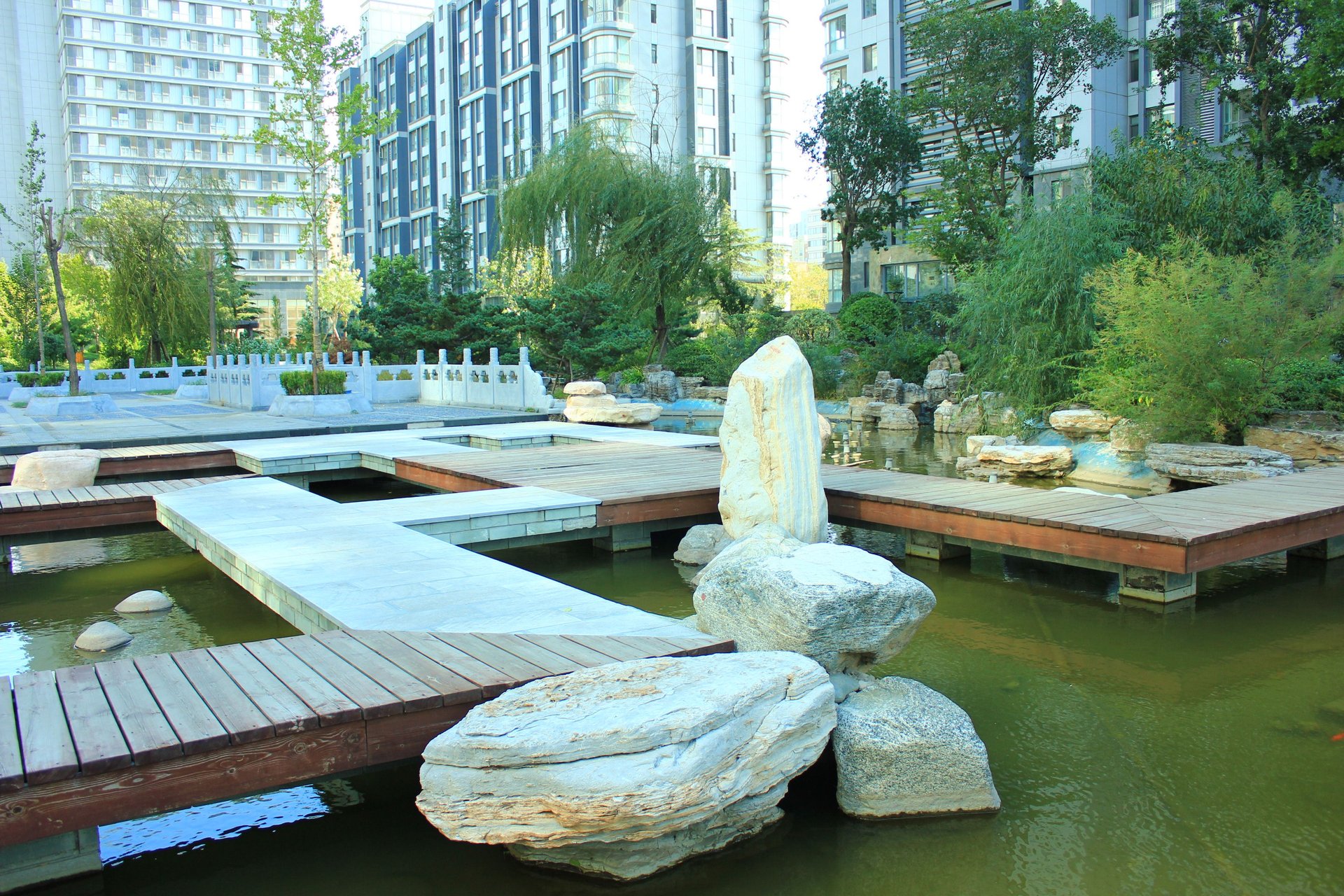 金都杭城东区 environment