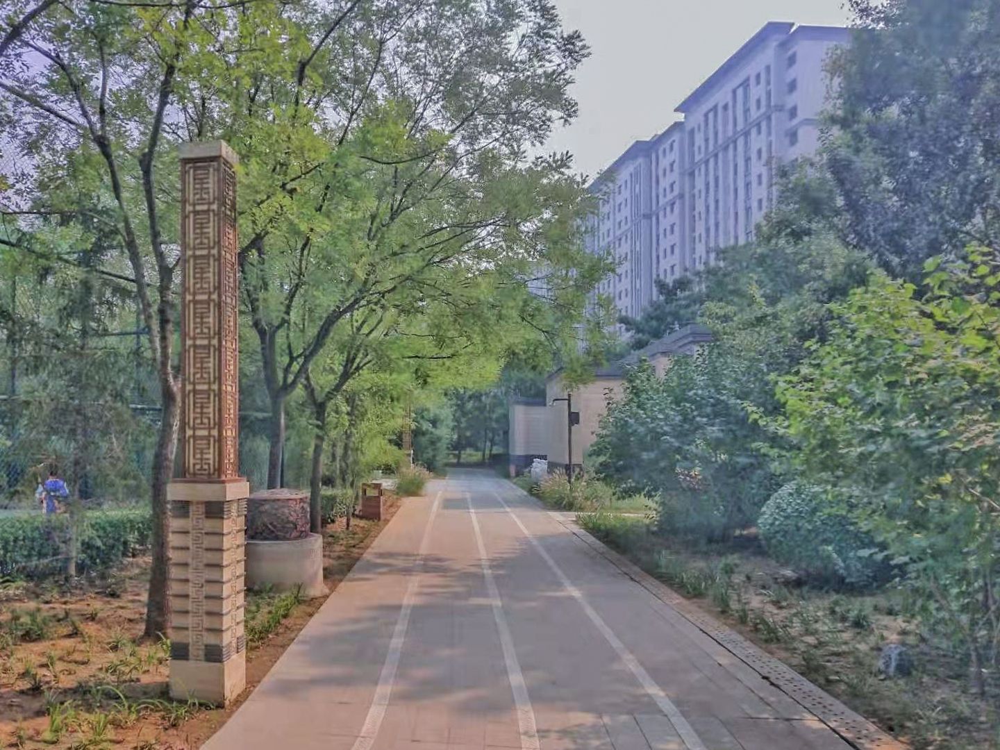 京投银泰琨御府 environment