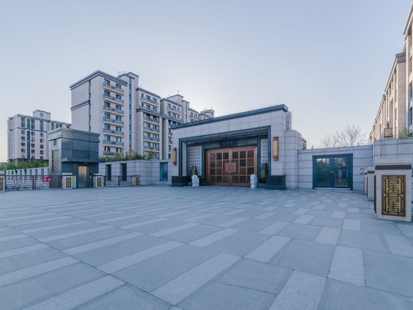 京投银泰琨御府 environment