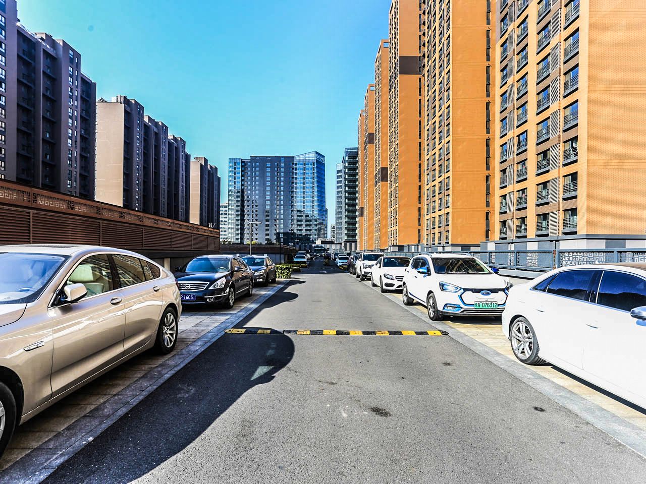 京投银泰万科西华府 environment