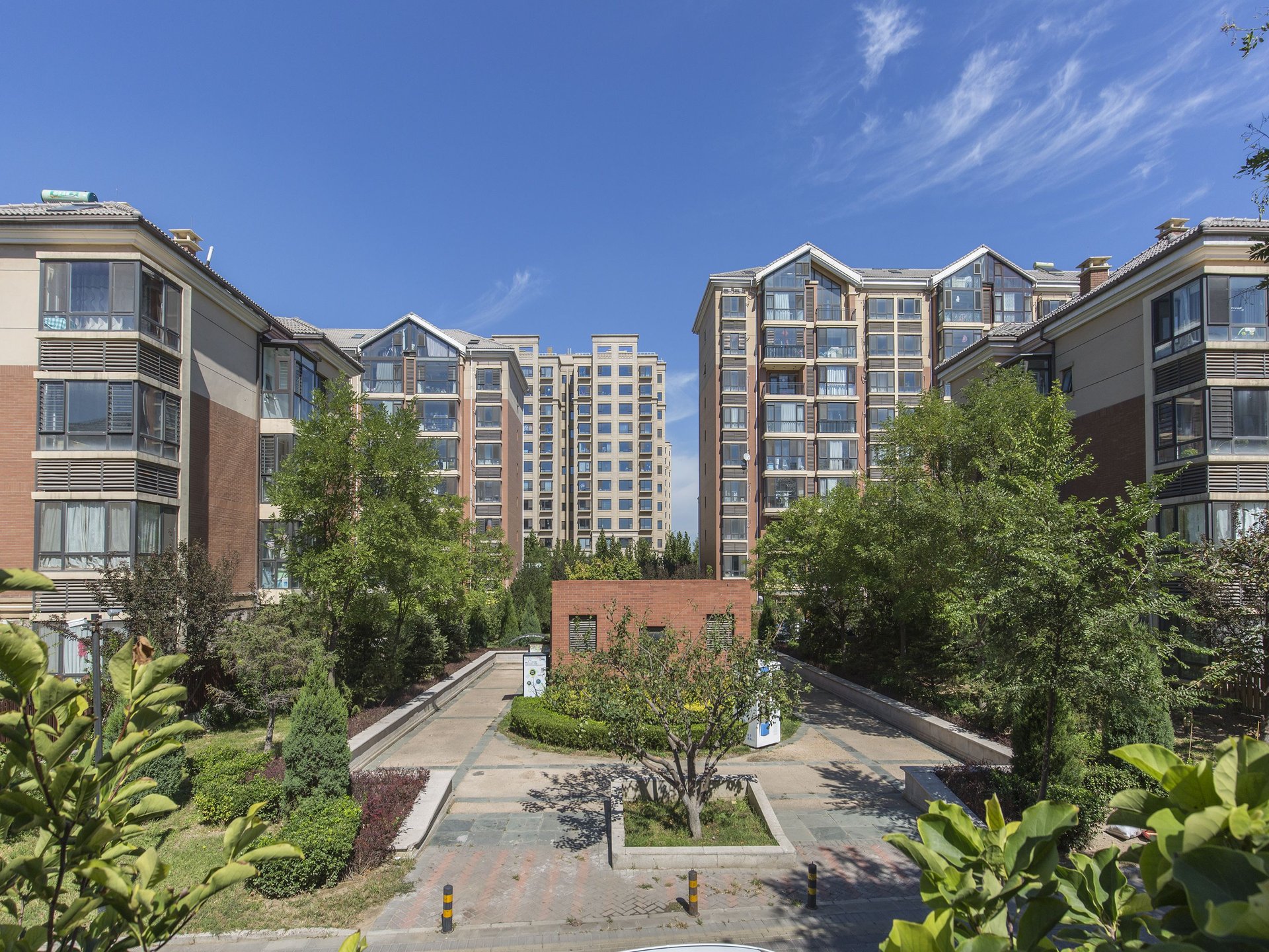 金色漫香林五期 environment