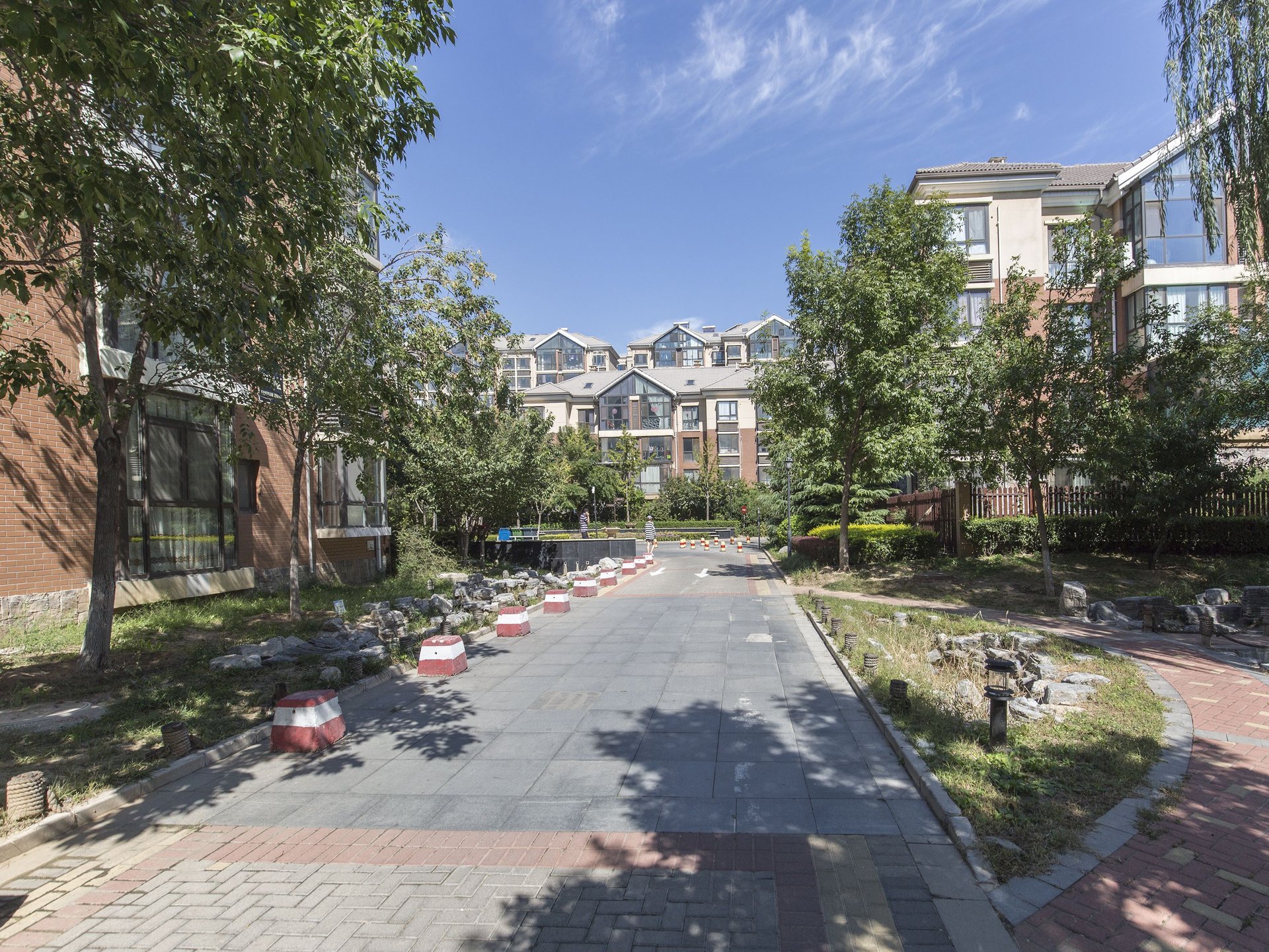 金色漫香林五期 environment