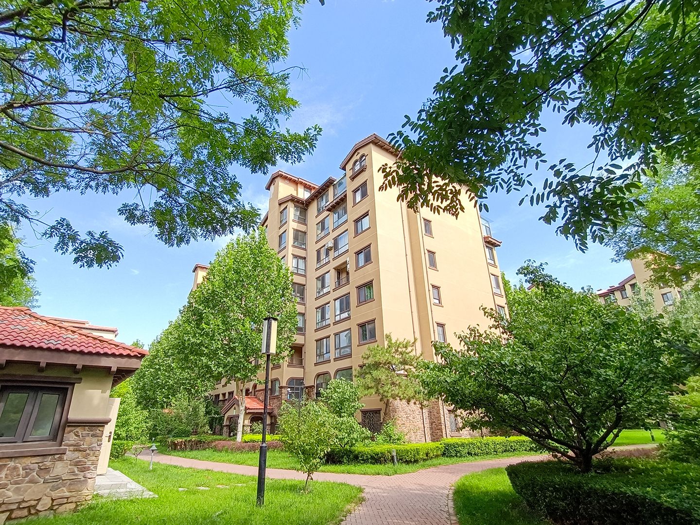 金色漫香苑 environment