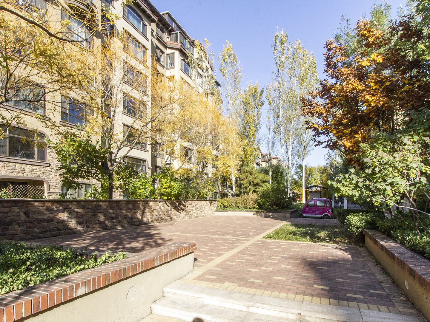 金色漫香苑 environment