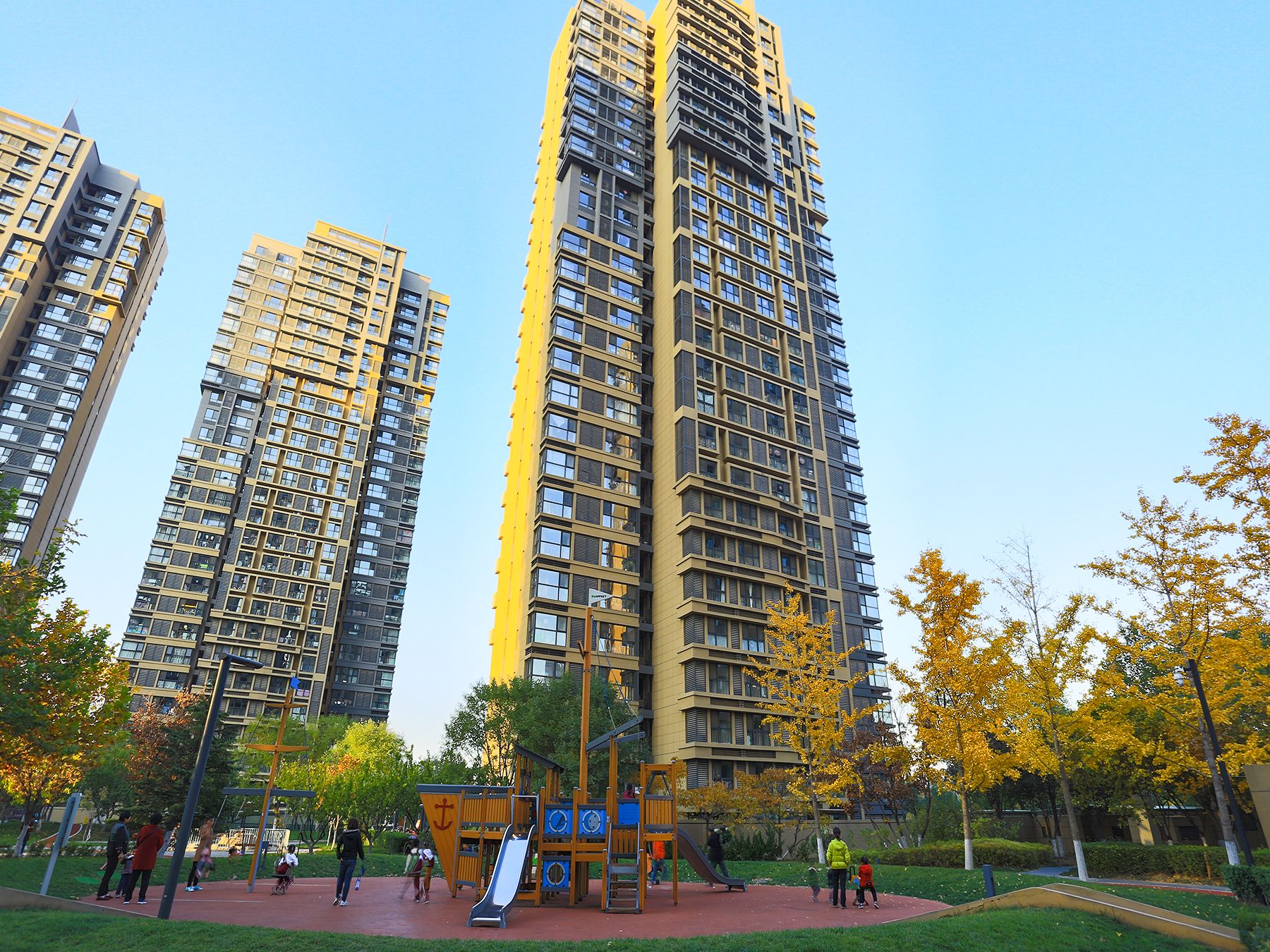 金域华府二期 environment