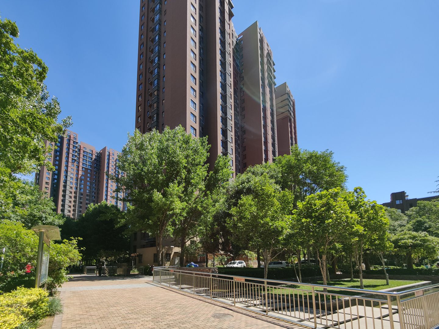 金隅万科城二期 environment