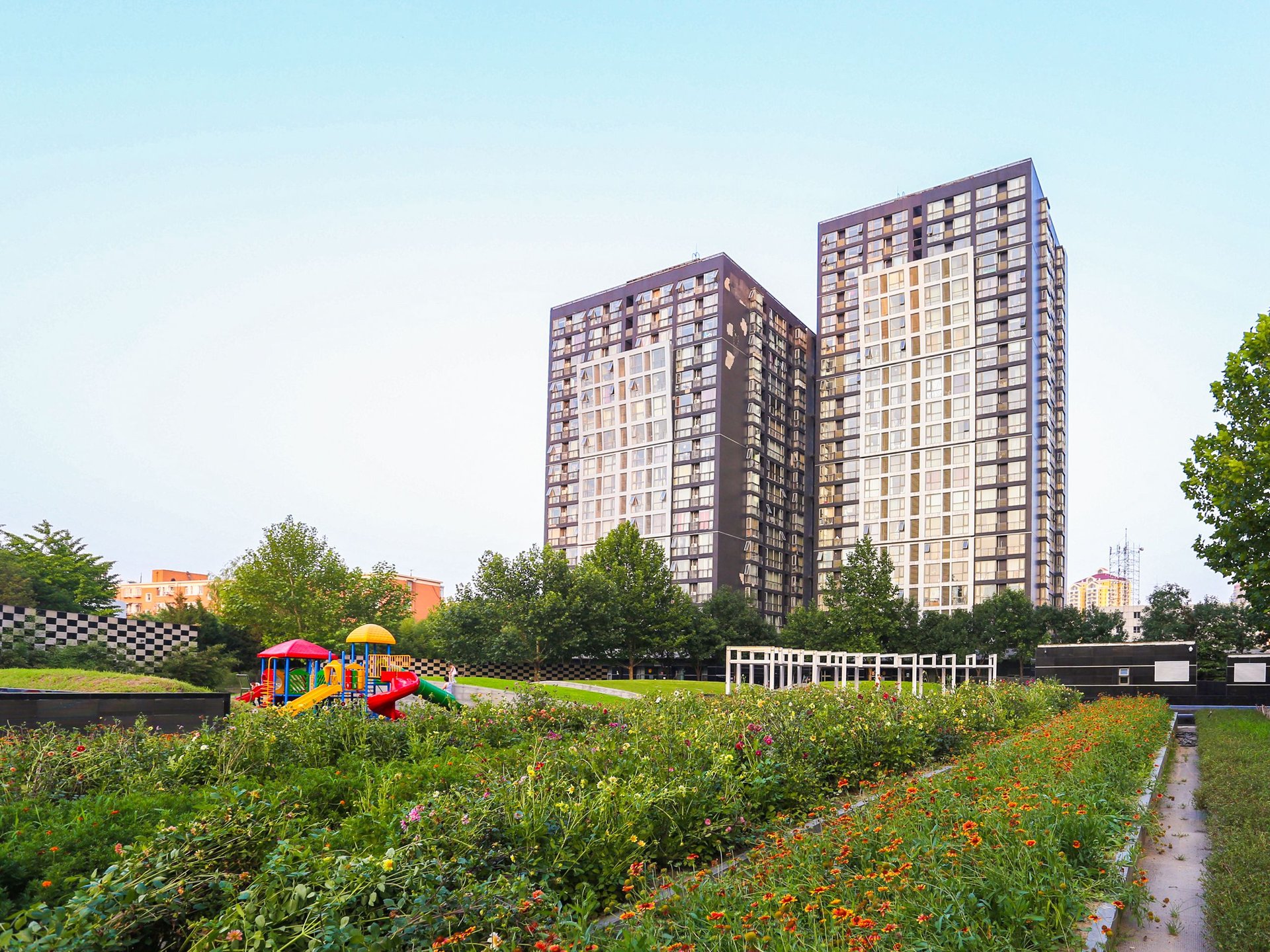 瞰都国际 environment