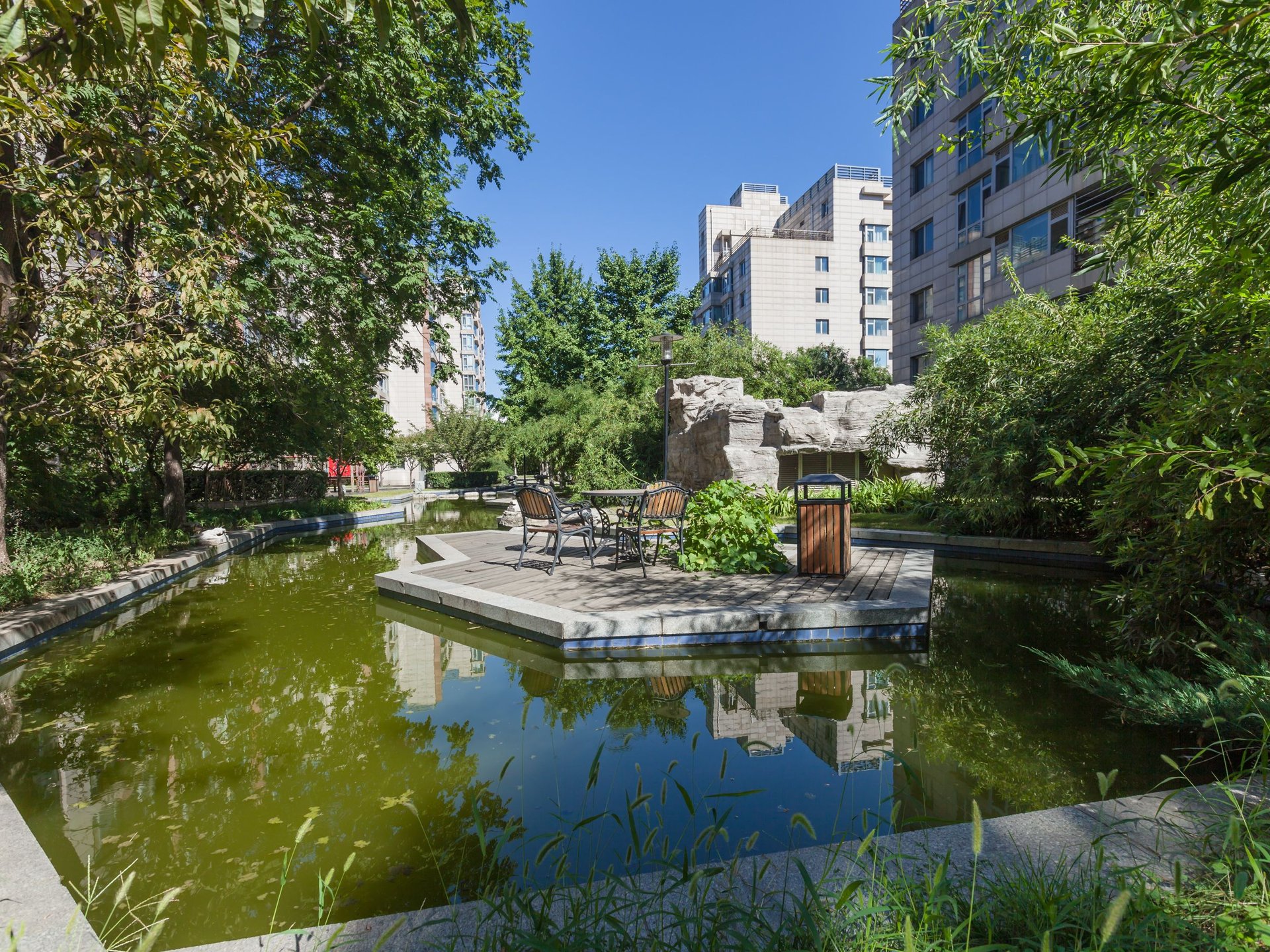 康斯丹郡 environment