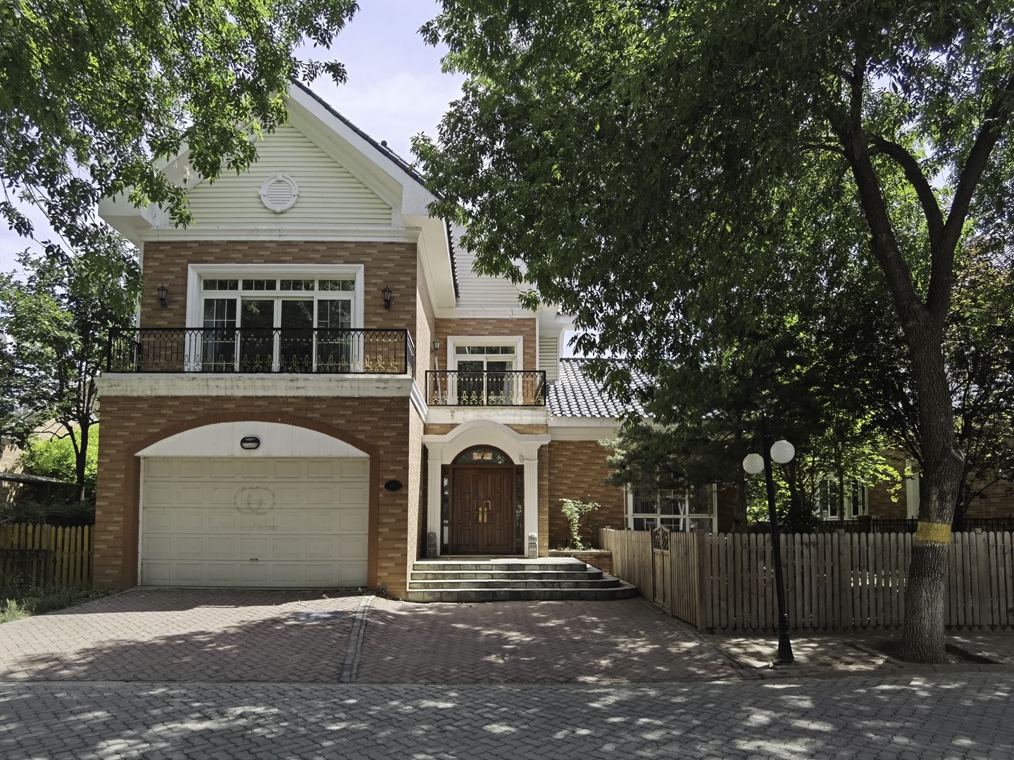 莱蒙湖别墅 environment