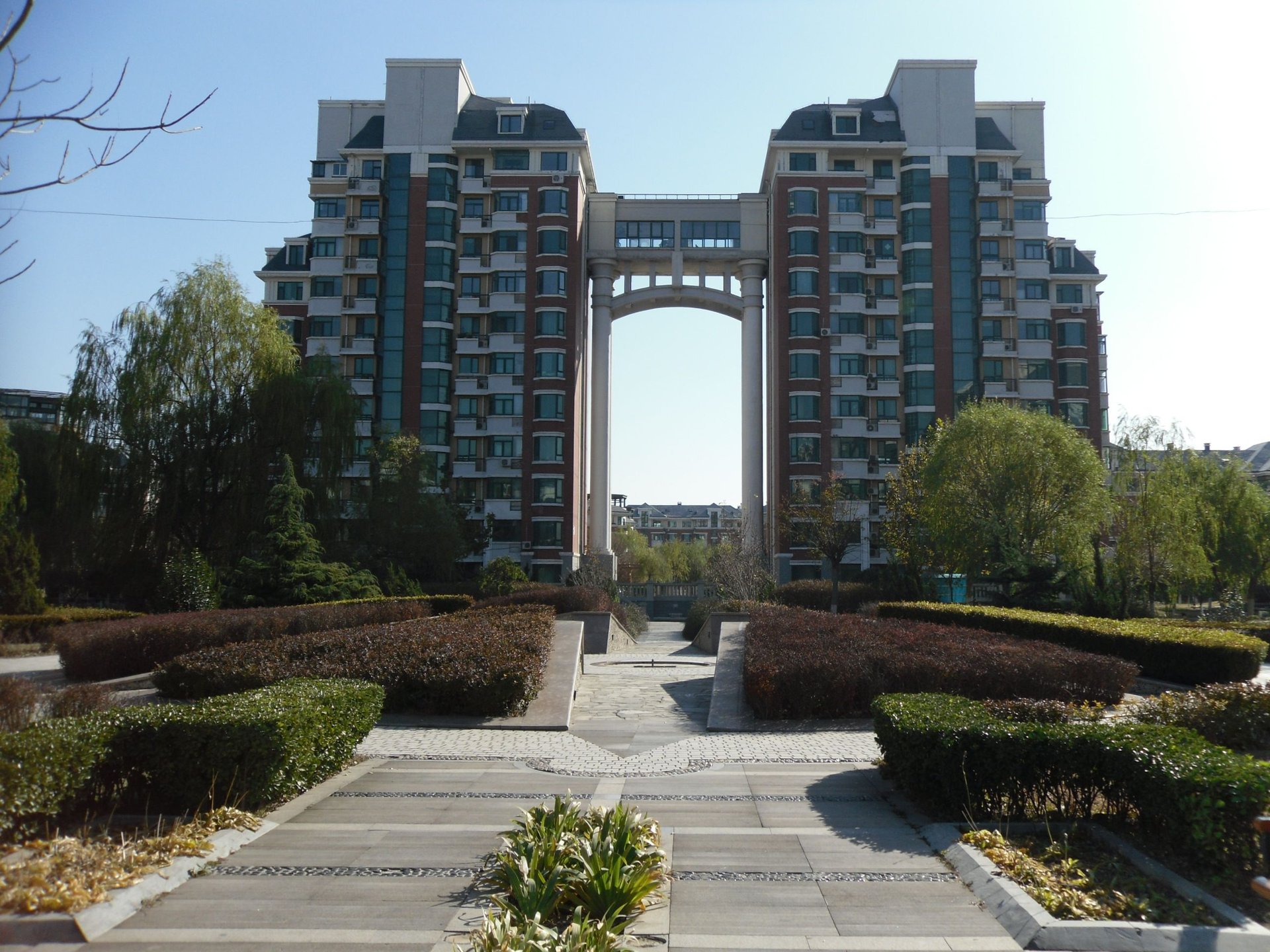 莱茵河畔 environment