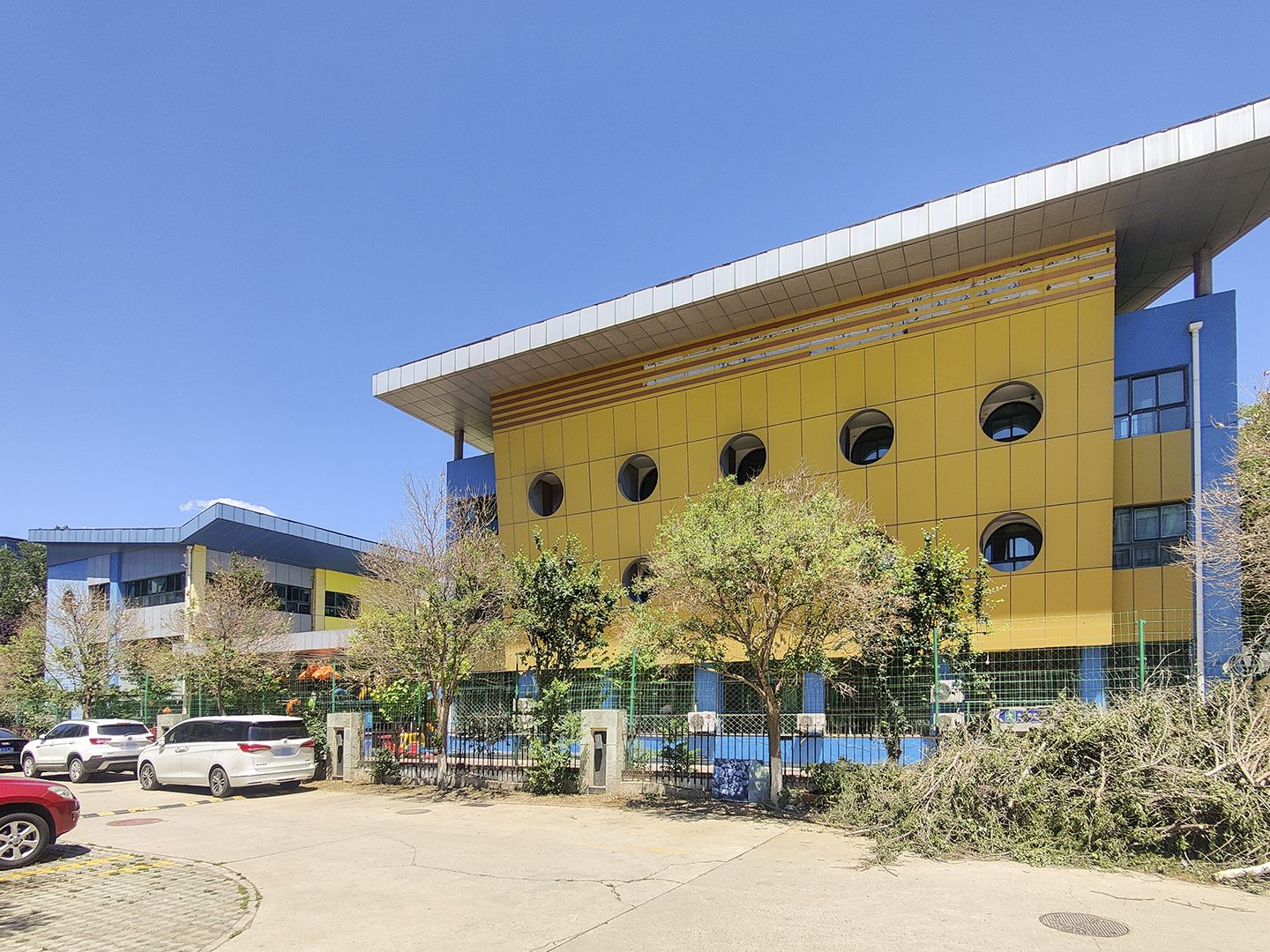 莱茵河畔 environment