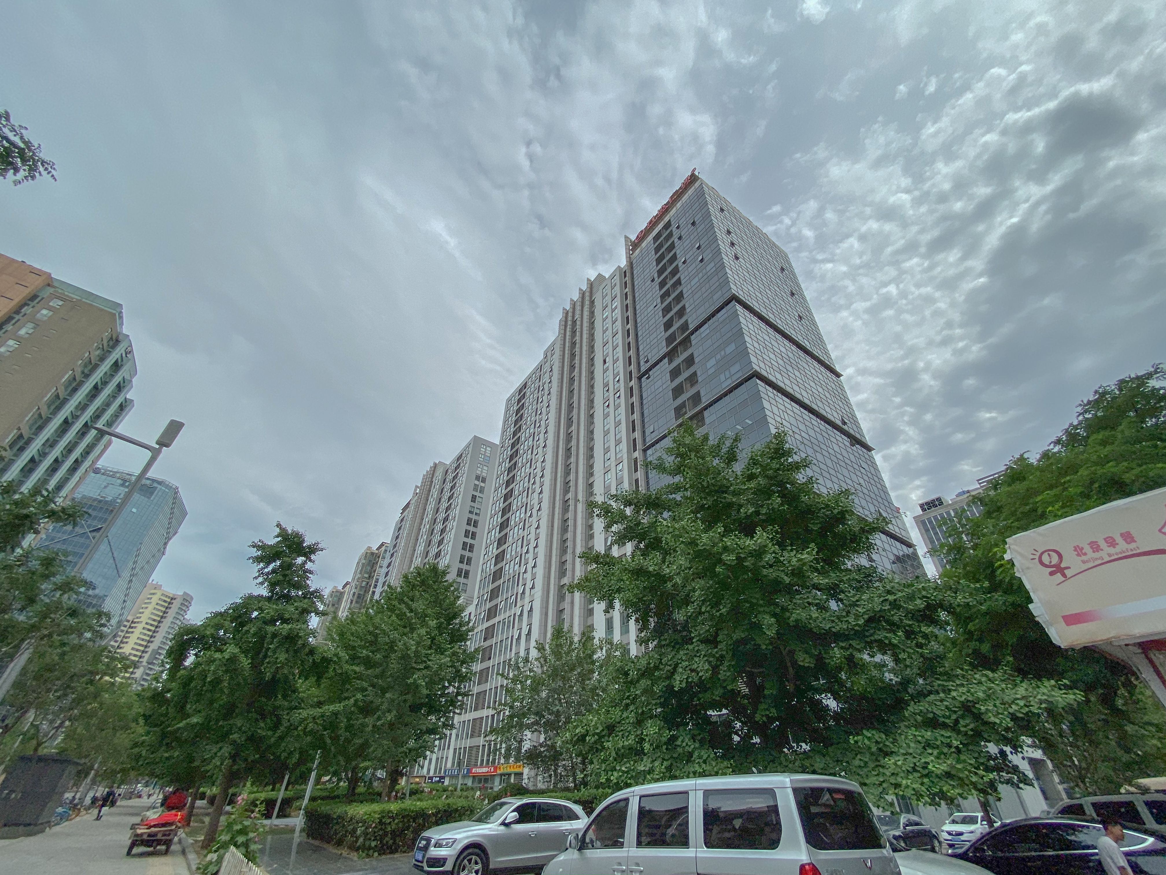 蓝堡国际公寓 environment