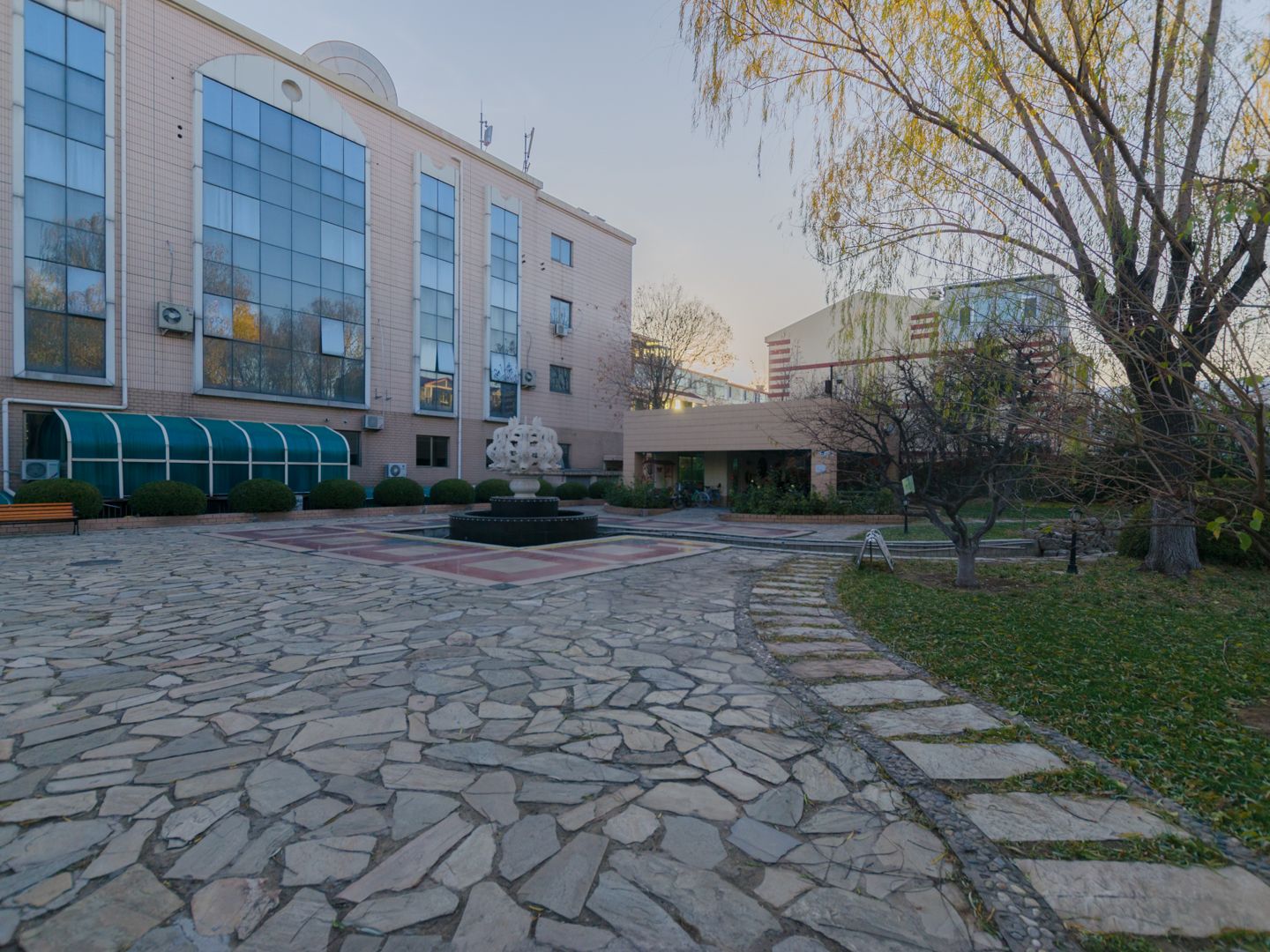 玲珑花园 environment