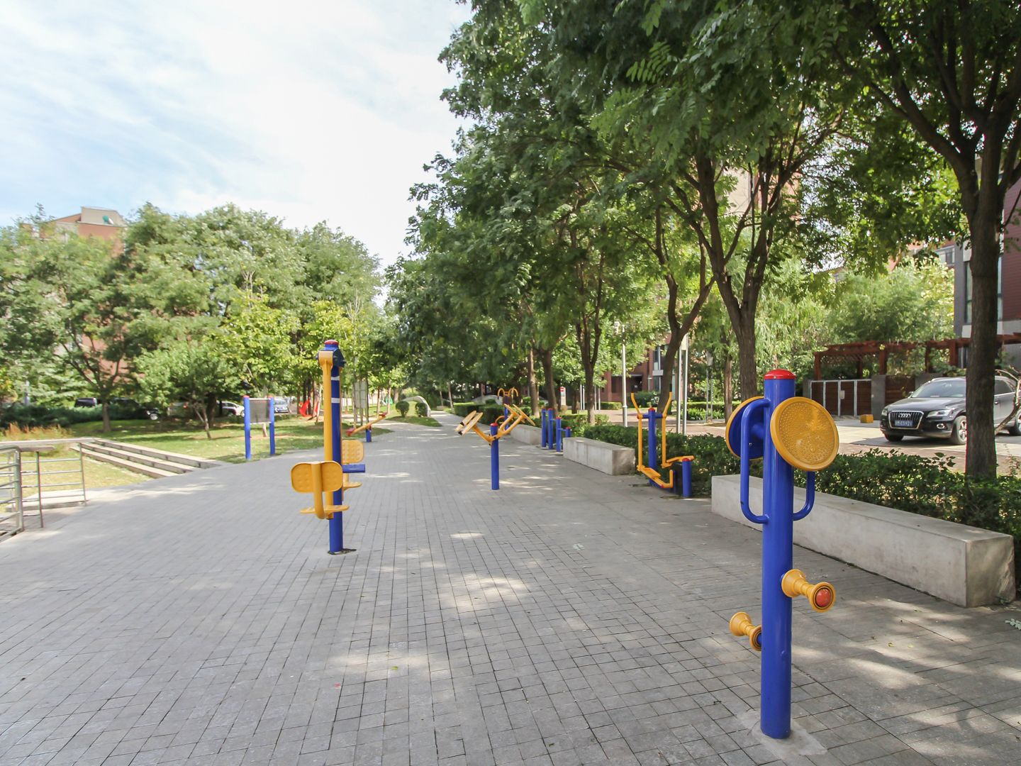 领秀新硅谷2号院 environment