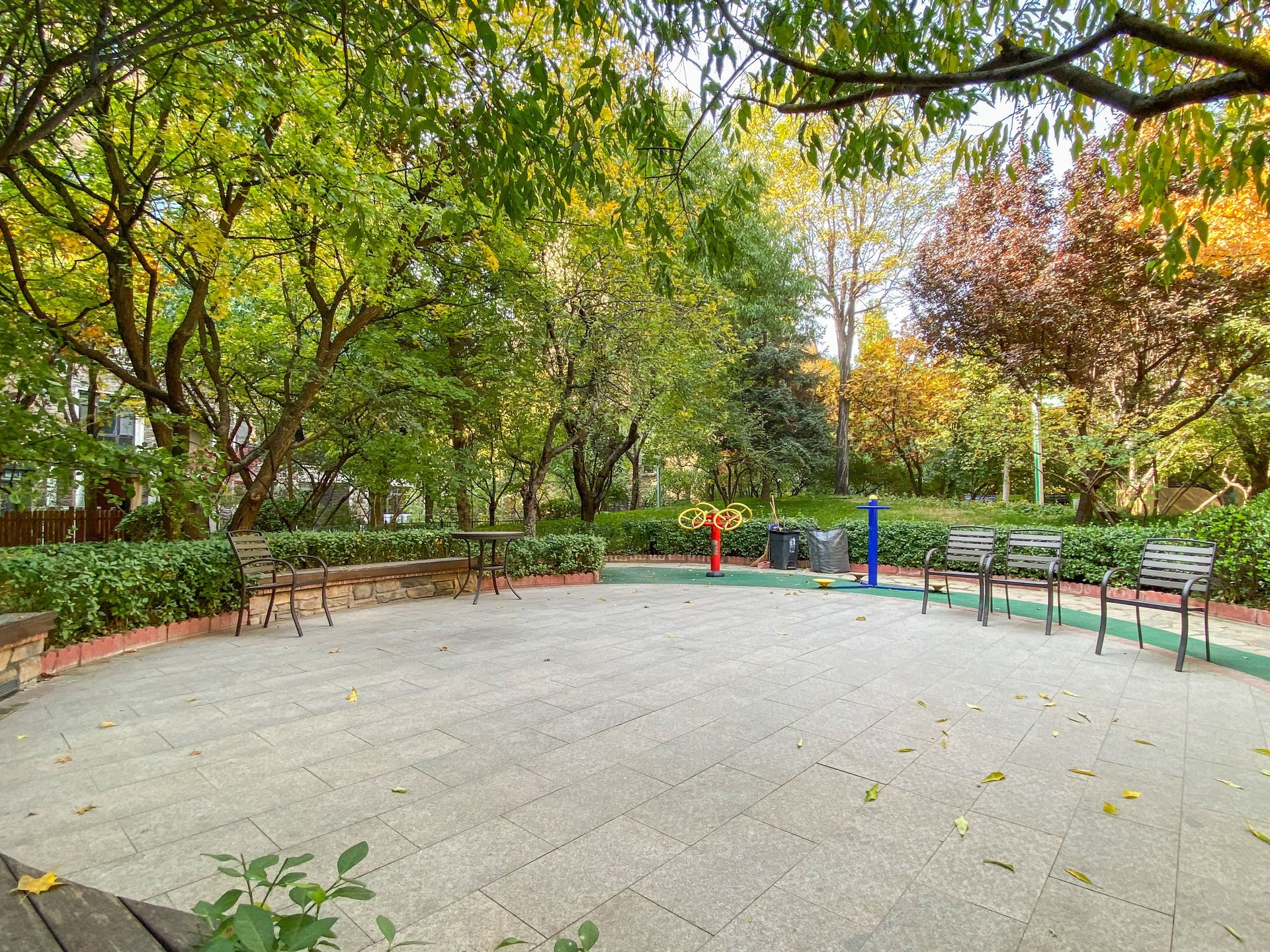 龙湖花盛香醍 environment