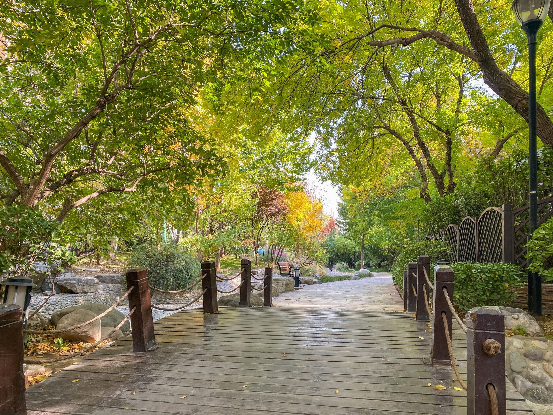 龙湖花盛香醍 environment