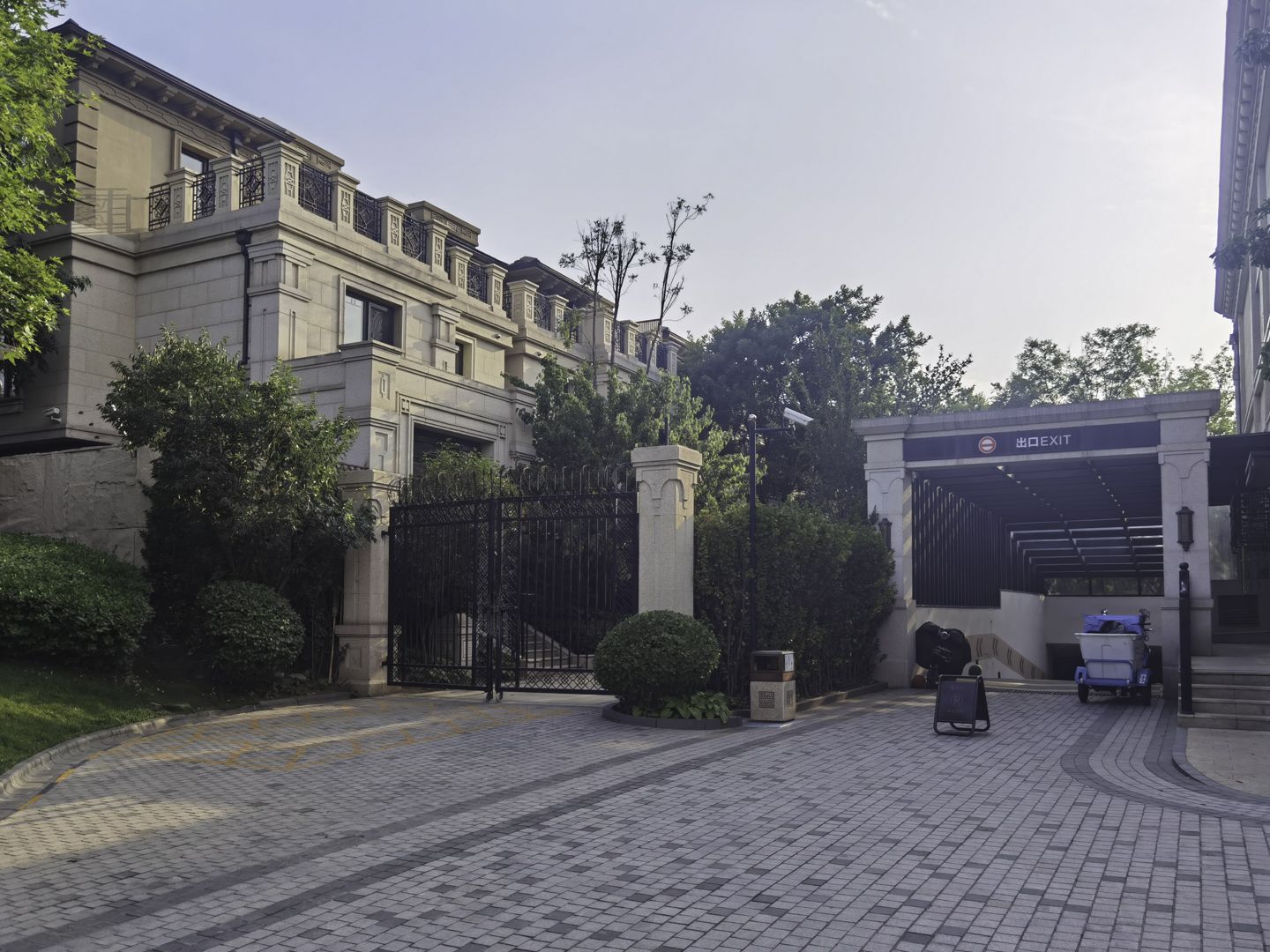 龙湖双珑原著 environment