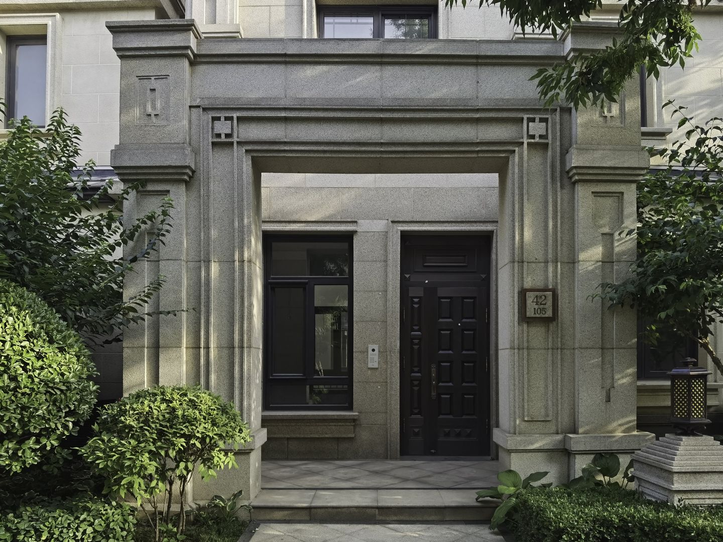 龙湖双珑原著 environment