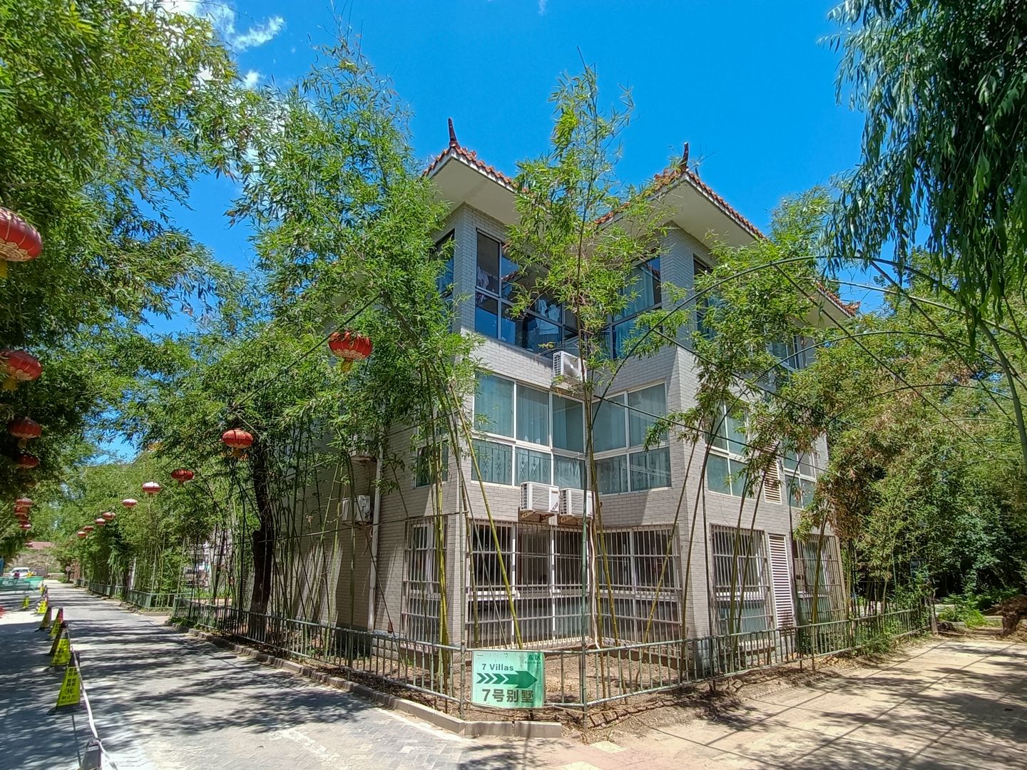 龙脉温泉 environment