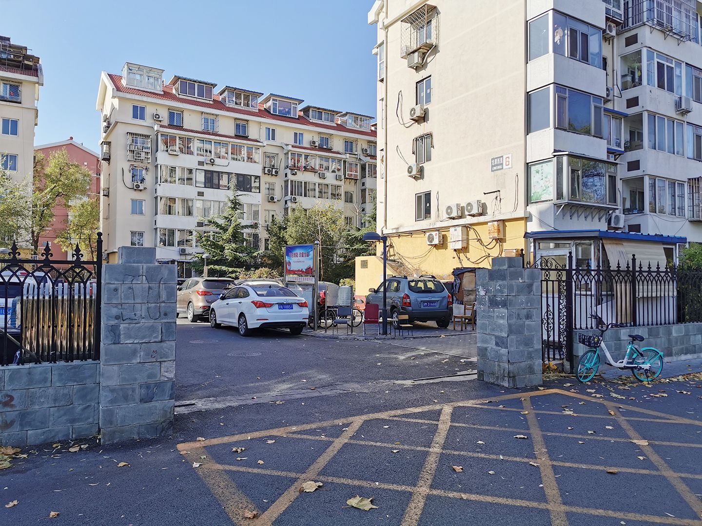 龙潭西里 environment