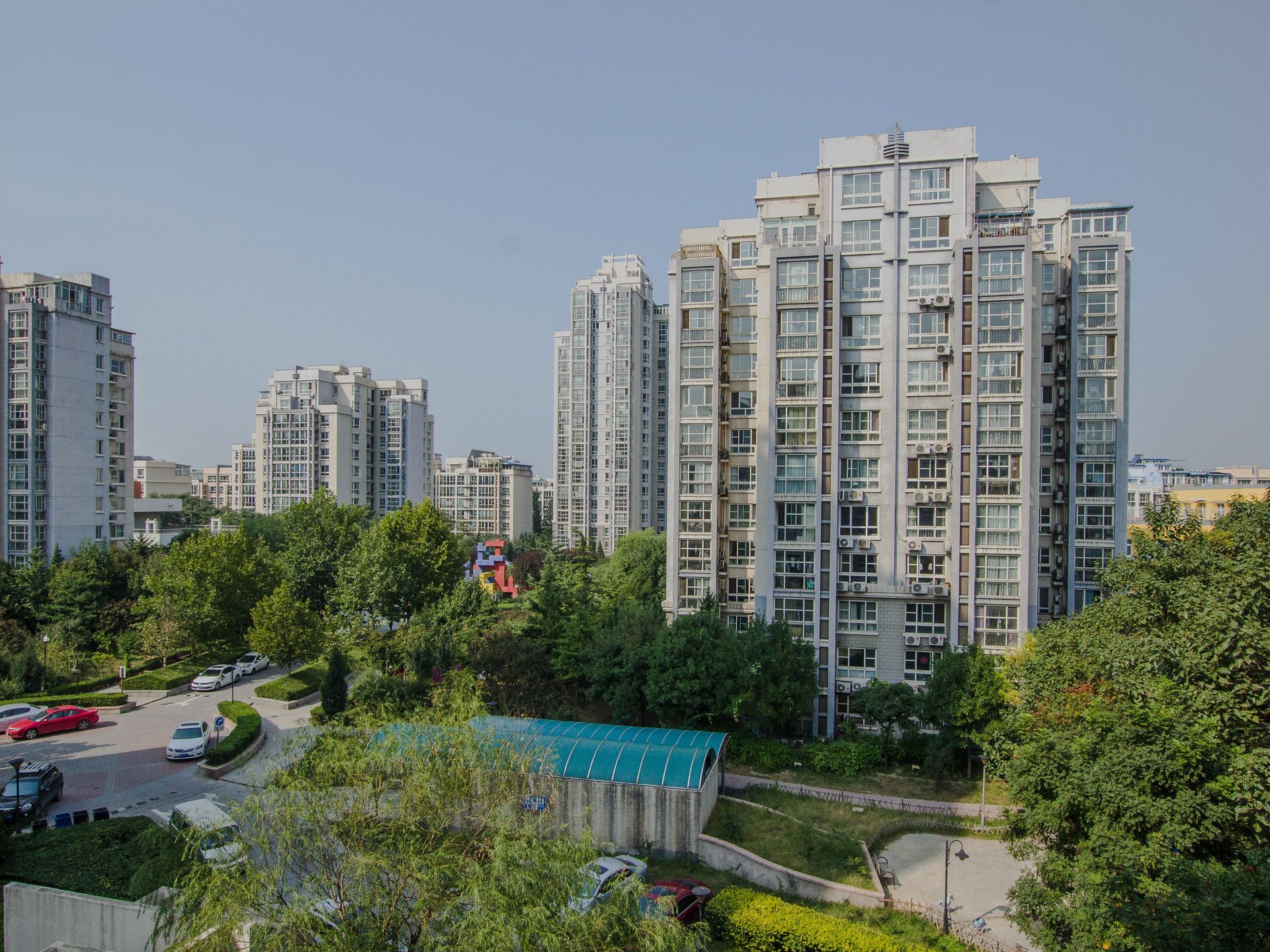 龙泽苑东区 environment