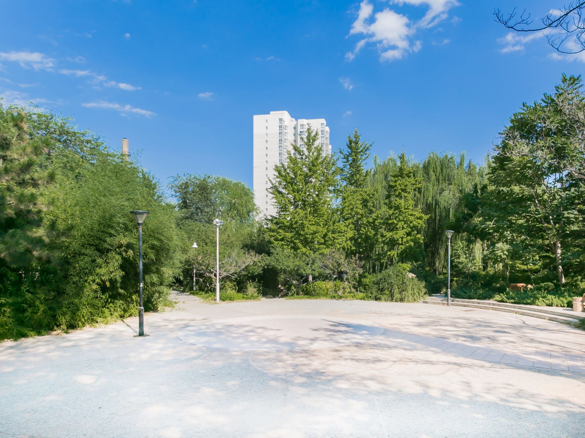 龙泽苑西区 environment